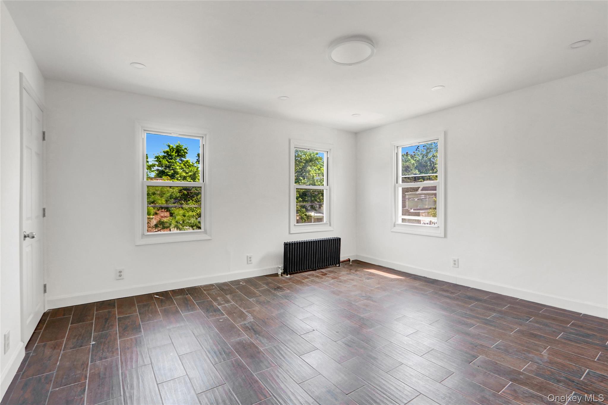 58 Laurel Avenue, Staten Island, NY 10304