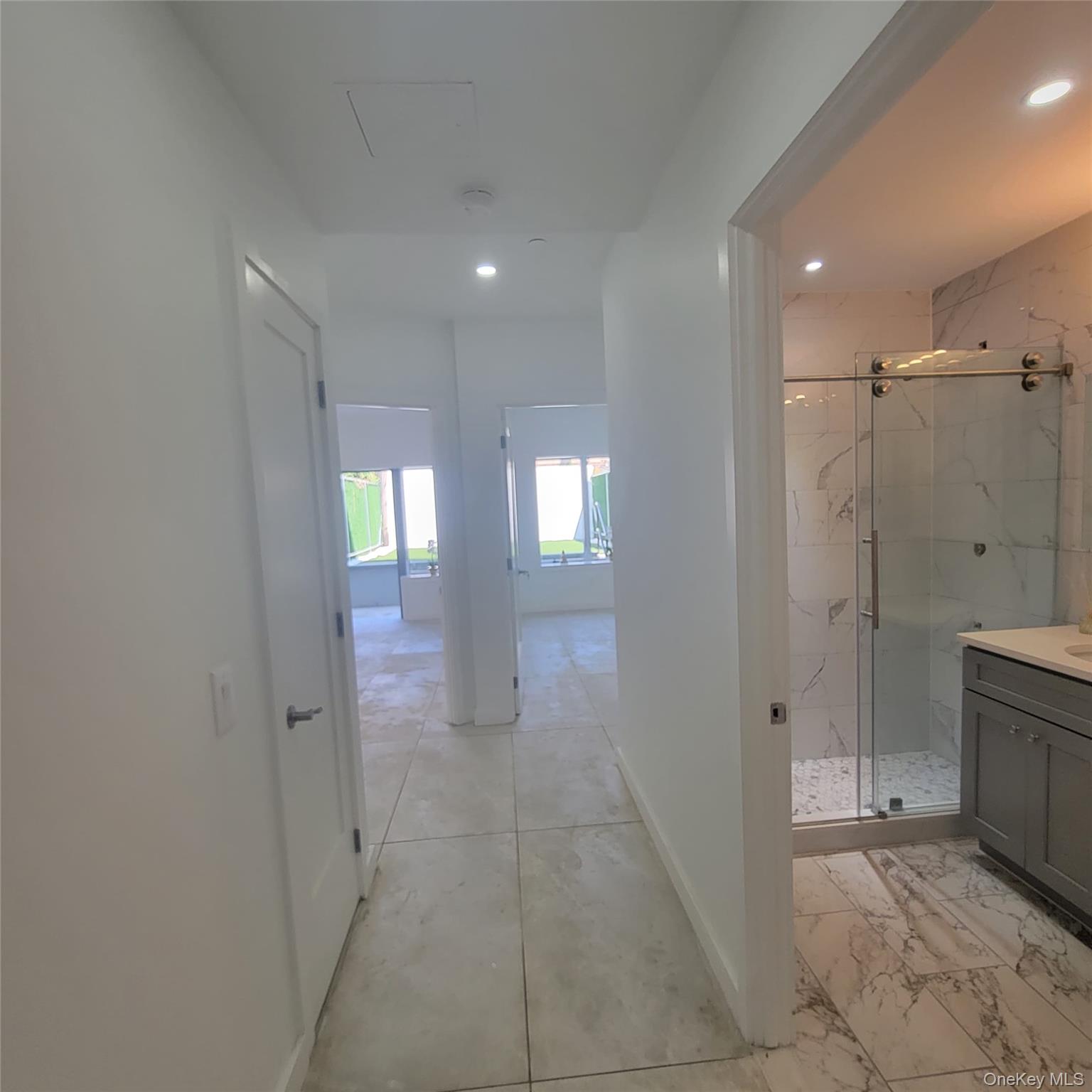 2041 Strauss Street, Brooklyn, NY 11212