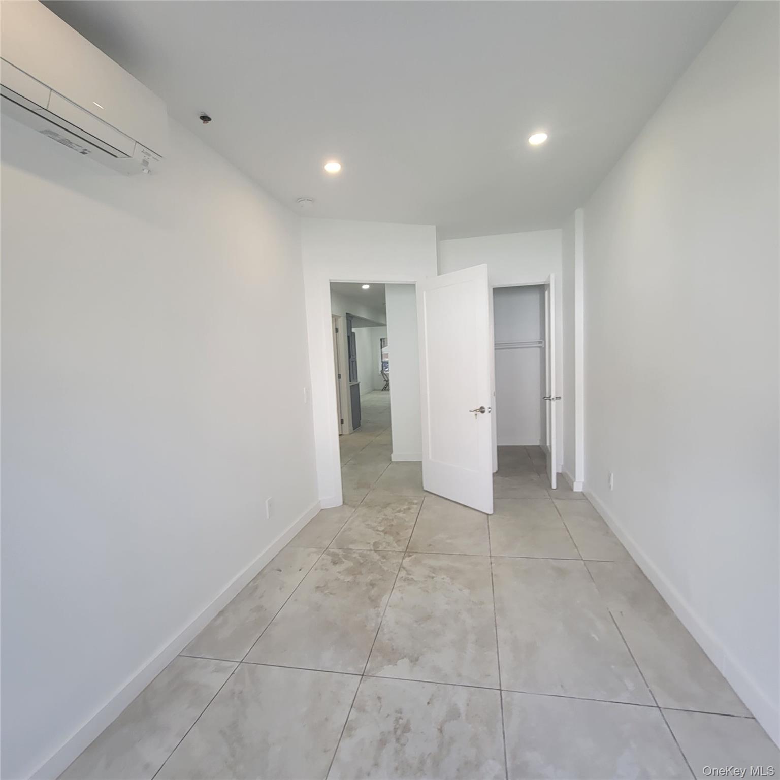 2041 Strauss Street, Brooklyn, NY 11212