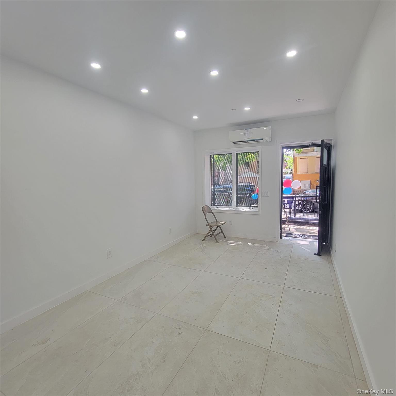 2041 Strauss Street, Brooklyn, NY 11212