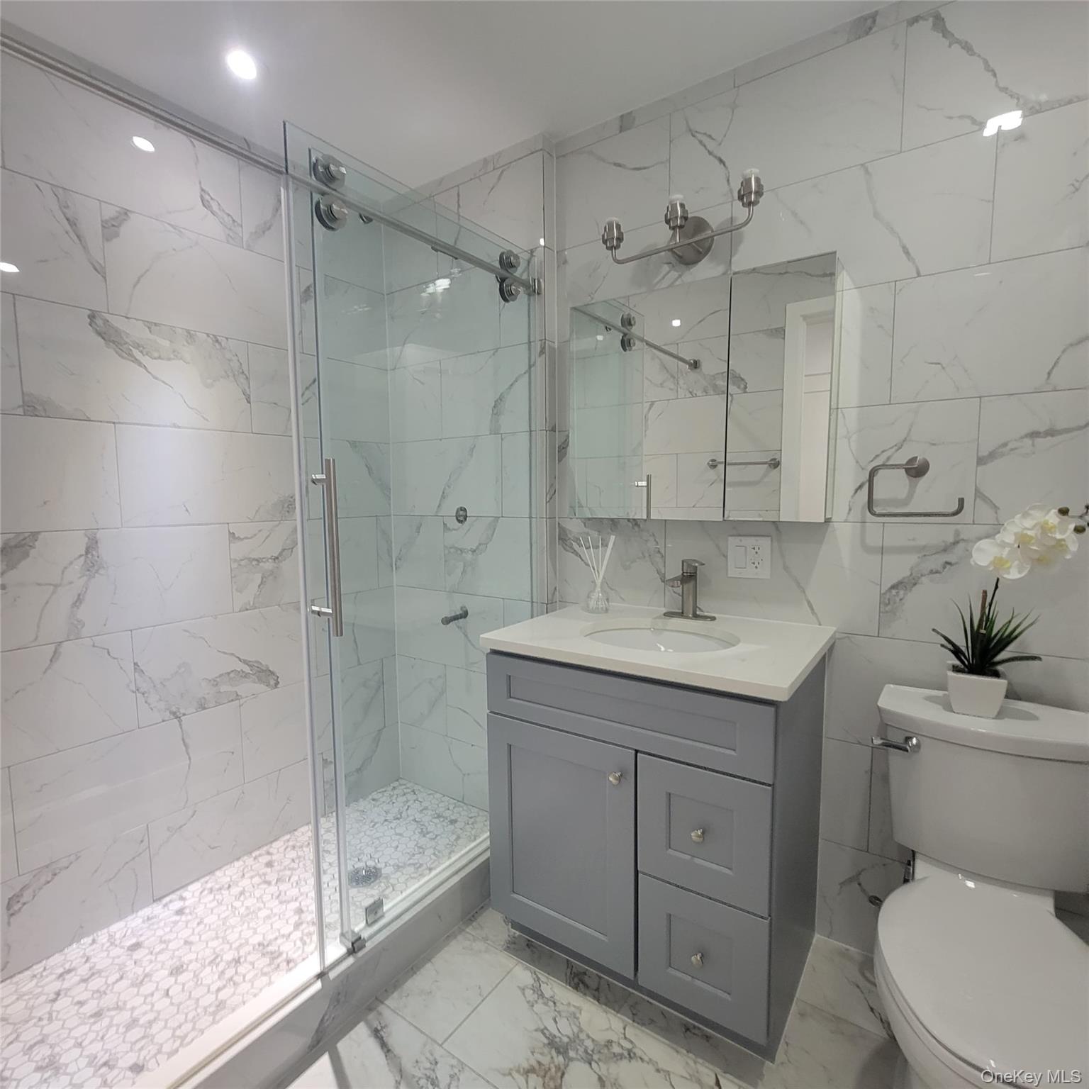 2041 Strauss Street, Brooklyn, NY 11212