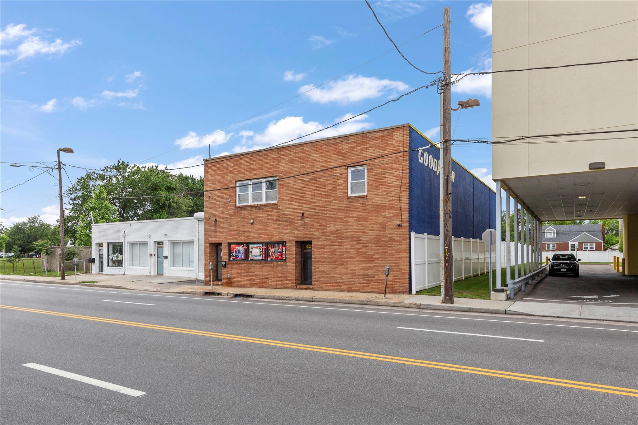 625 W Merrick Road, Valley Stream, NY 11580