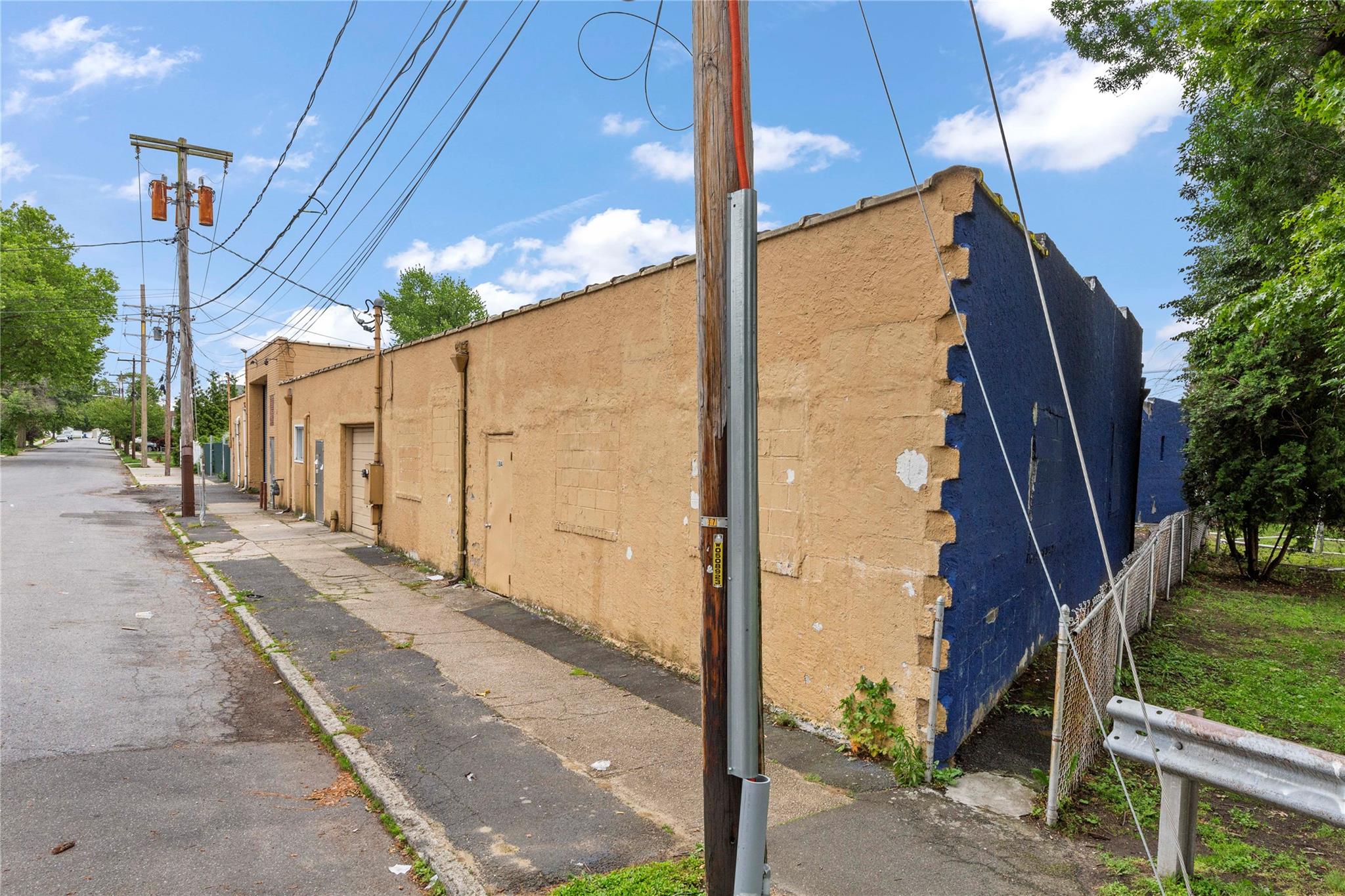 625 W Merrick Road, Valley Stream, NY 11580