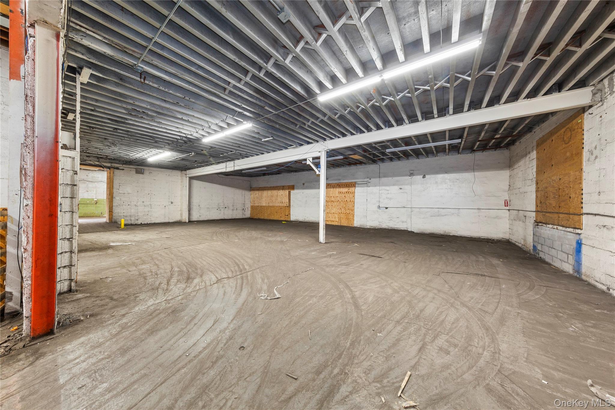 627 W Merrick Road, Valley Stream, NY 11580