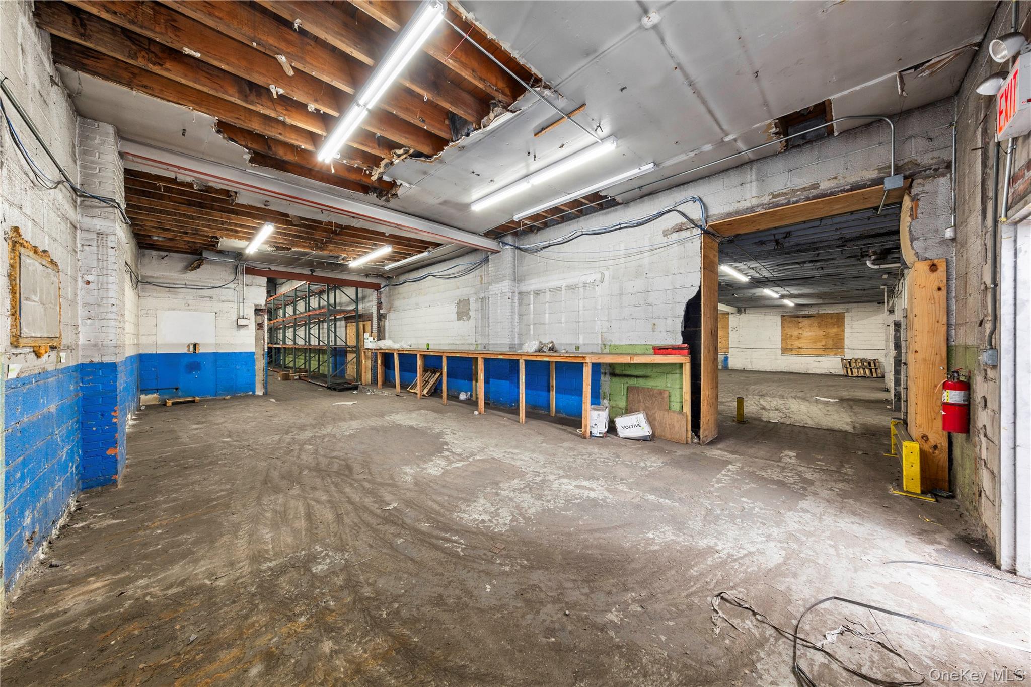 627 W Merrick Road, Valley Stream, NY 11580