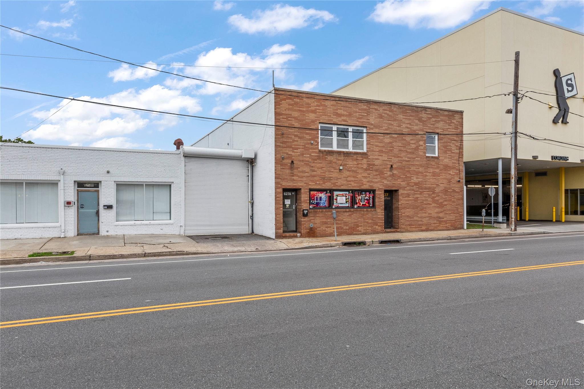 633 W Merrick Road, Valley Stream, NY 11580