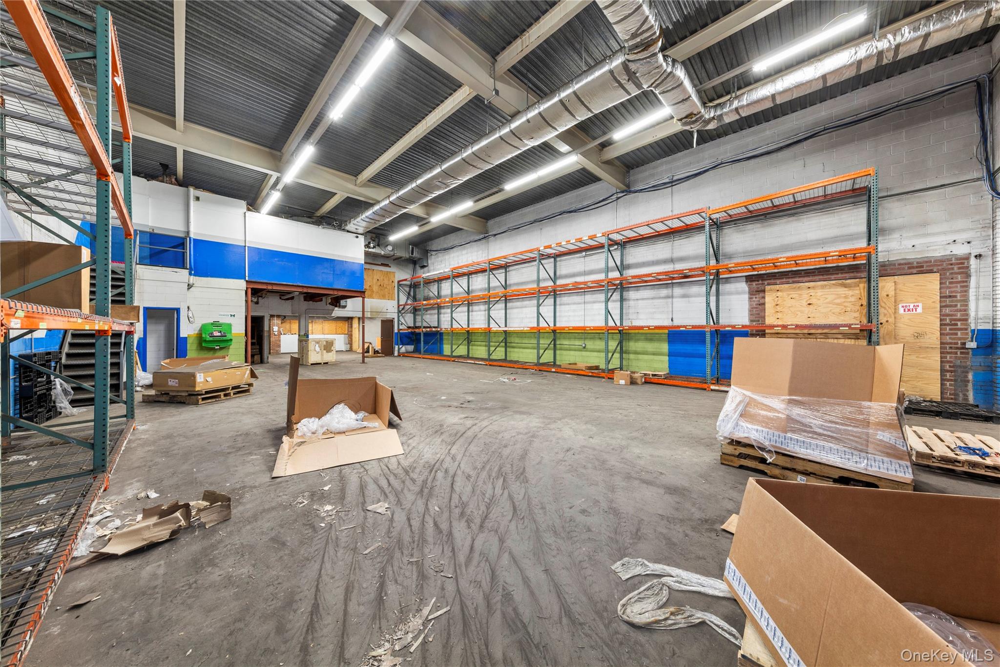 633 W Merrick Road, Valley Stream, NY 11580