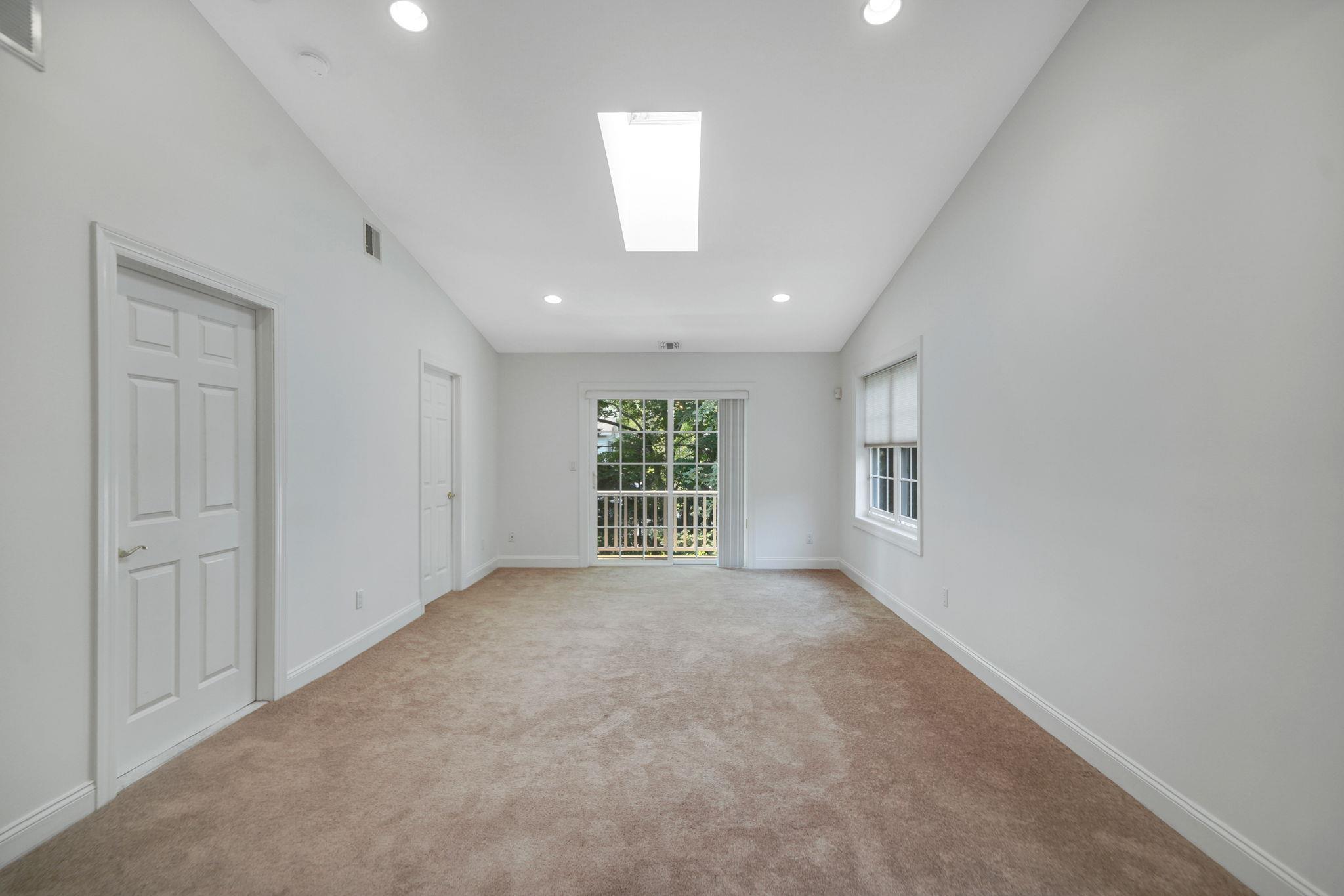 1126 Savoy Drive, Melville, NY 11747