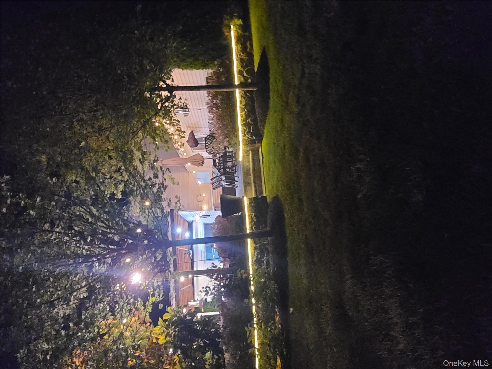 75 Head Of The Neck Road, Bellport, NY 11713