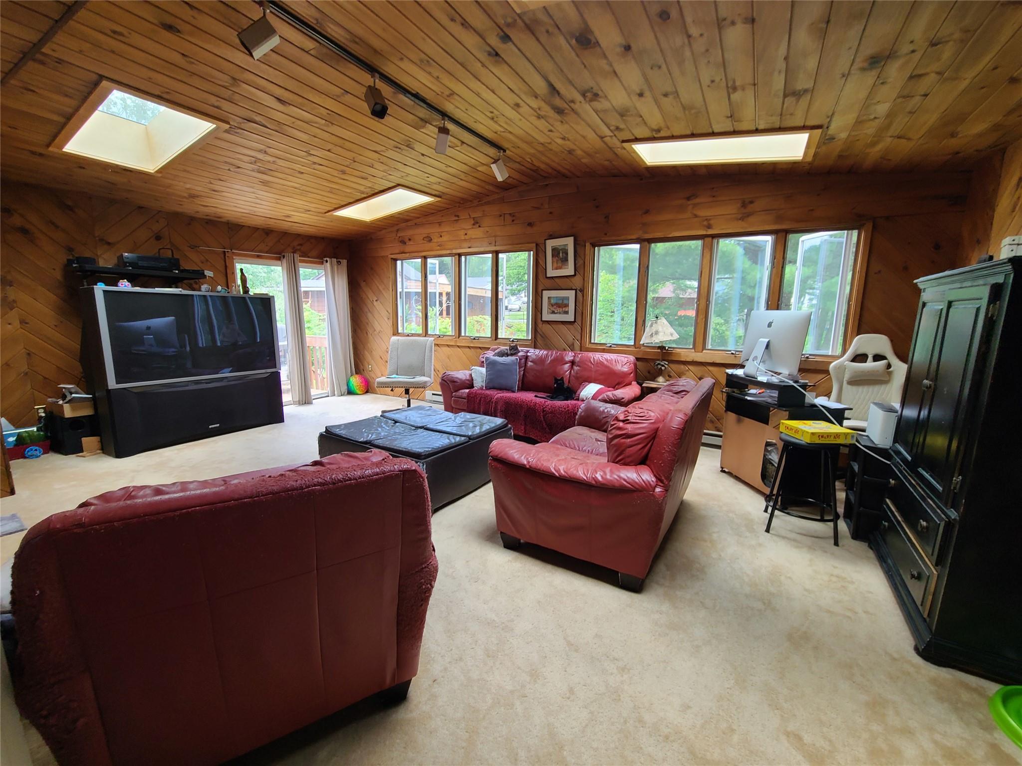 57 Lakeview Drive, Kiamesha Lake, NY 12751