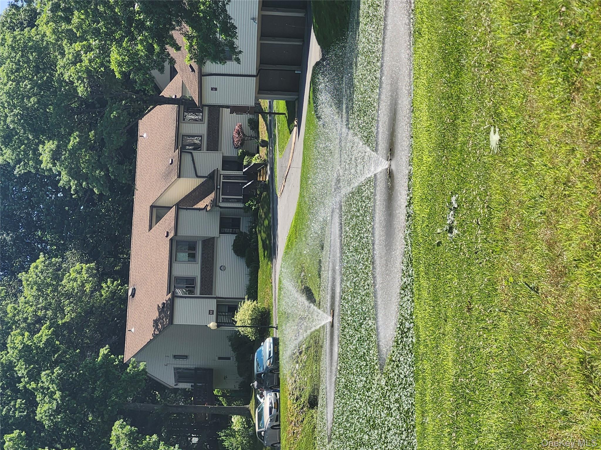 108 Village Road # B, Jefferson Valley, NY 10598