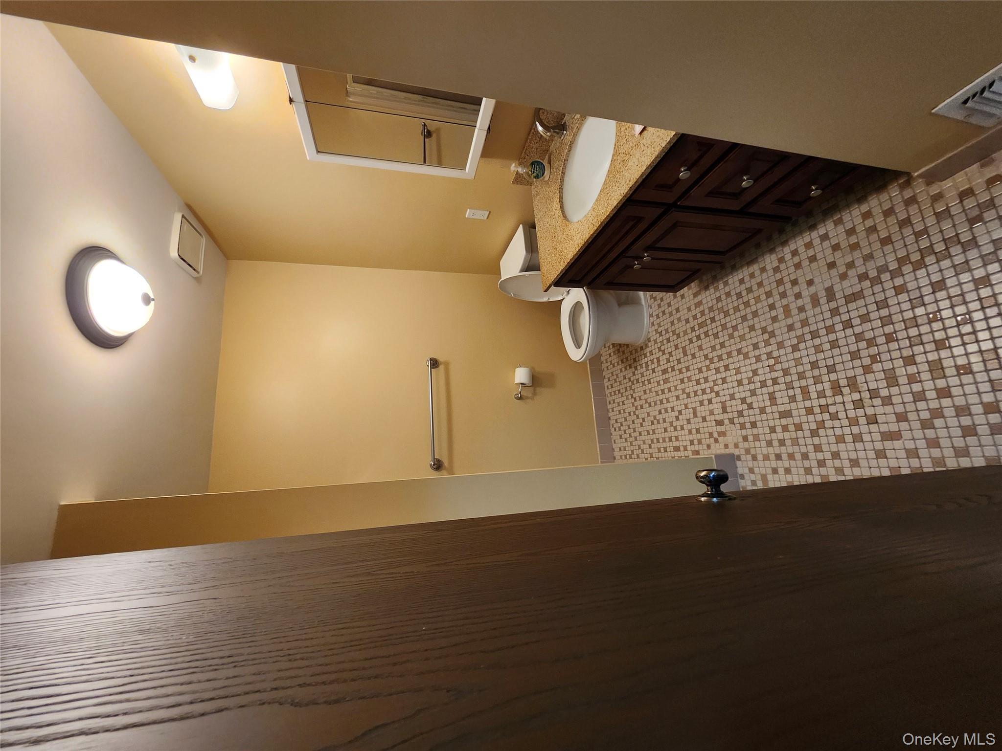 108 Village Road # B, Jefferson Valley, NY 10598