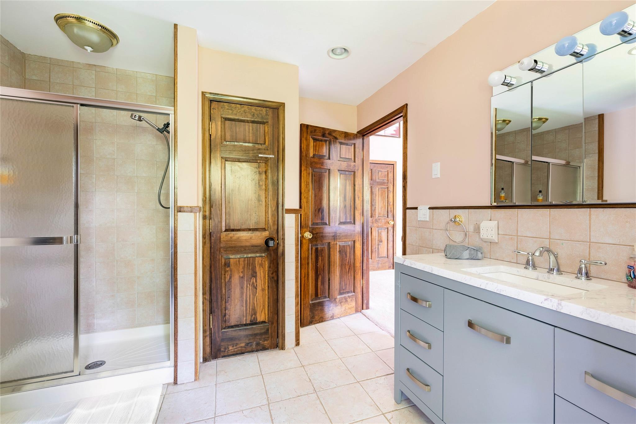 670 Creamery Road, Mongaup Valley, NY 12762