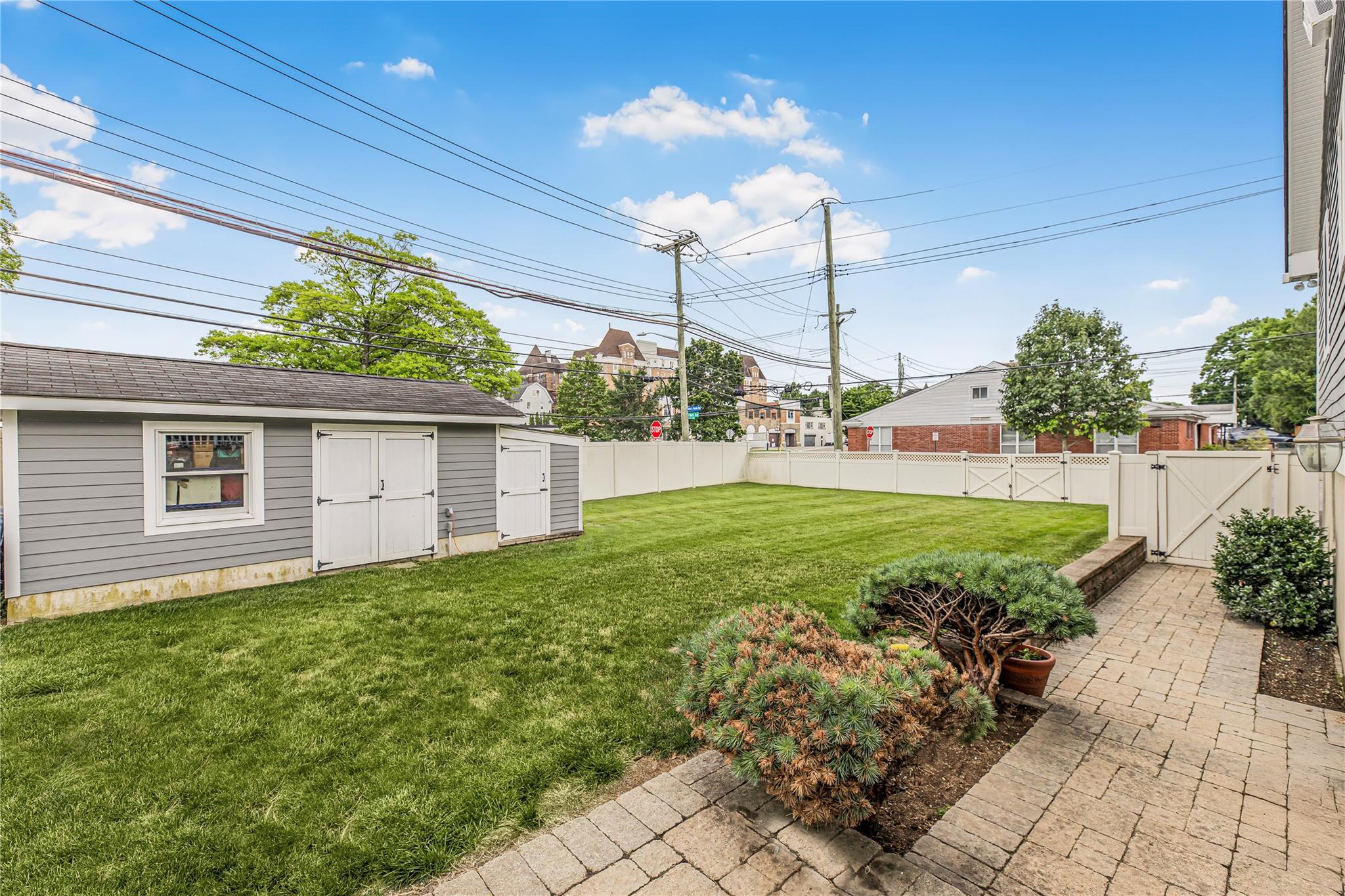 111 Frank Avenue, Mamaroneck, NY 10543