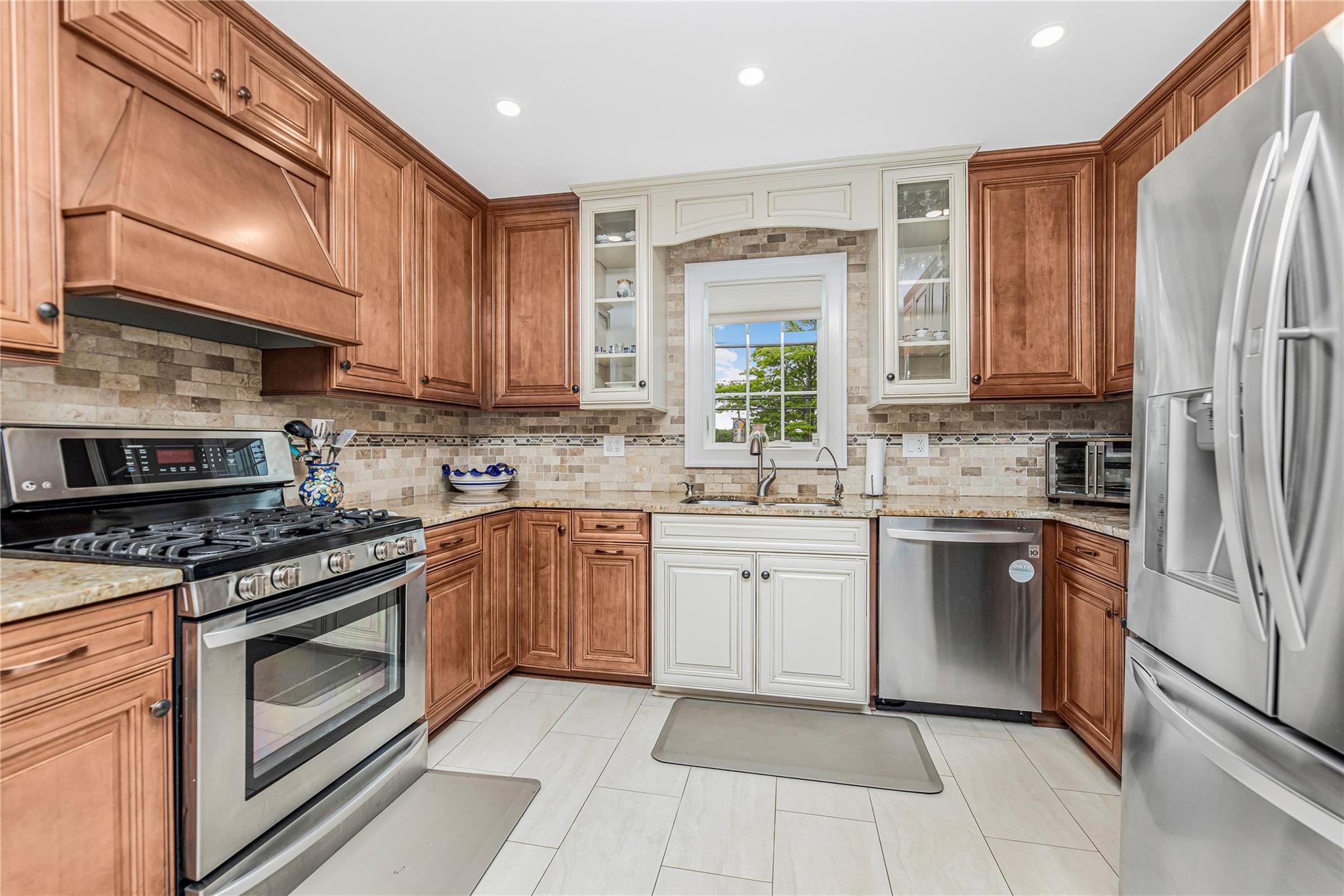 111 Frank Avenue, Mamaroneck, NY 10543