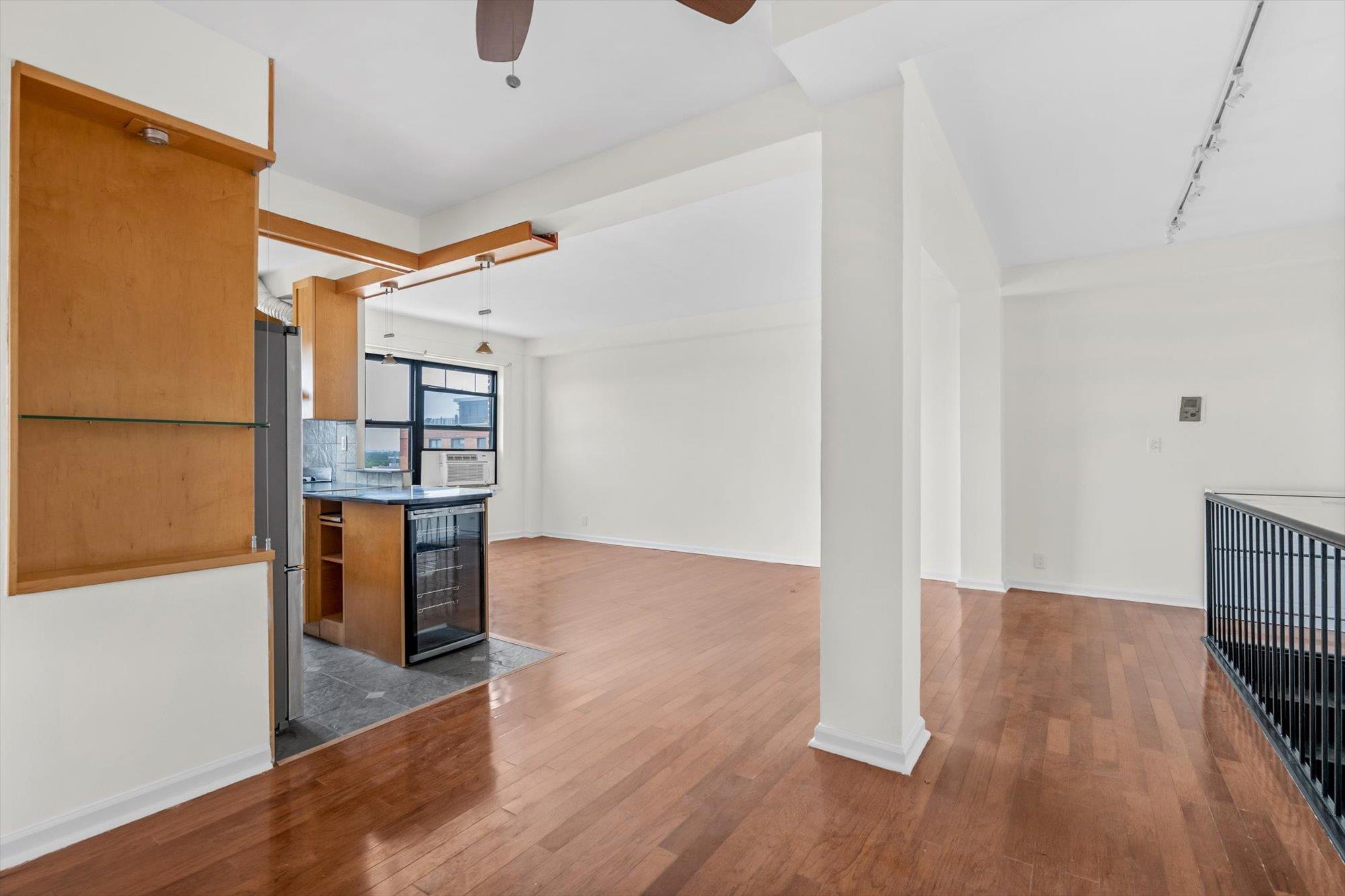 99-52 66 Road # 11W, Rego Park, NY 11374