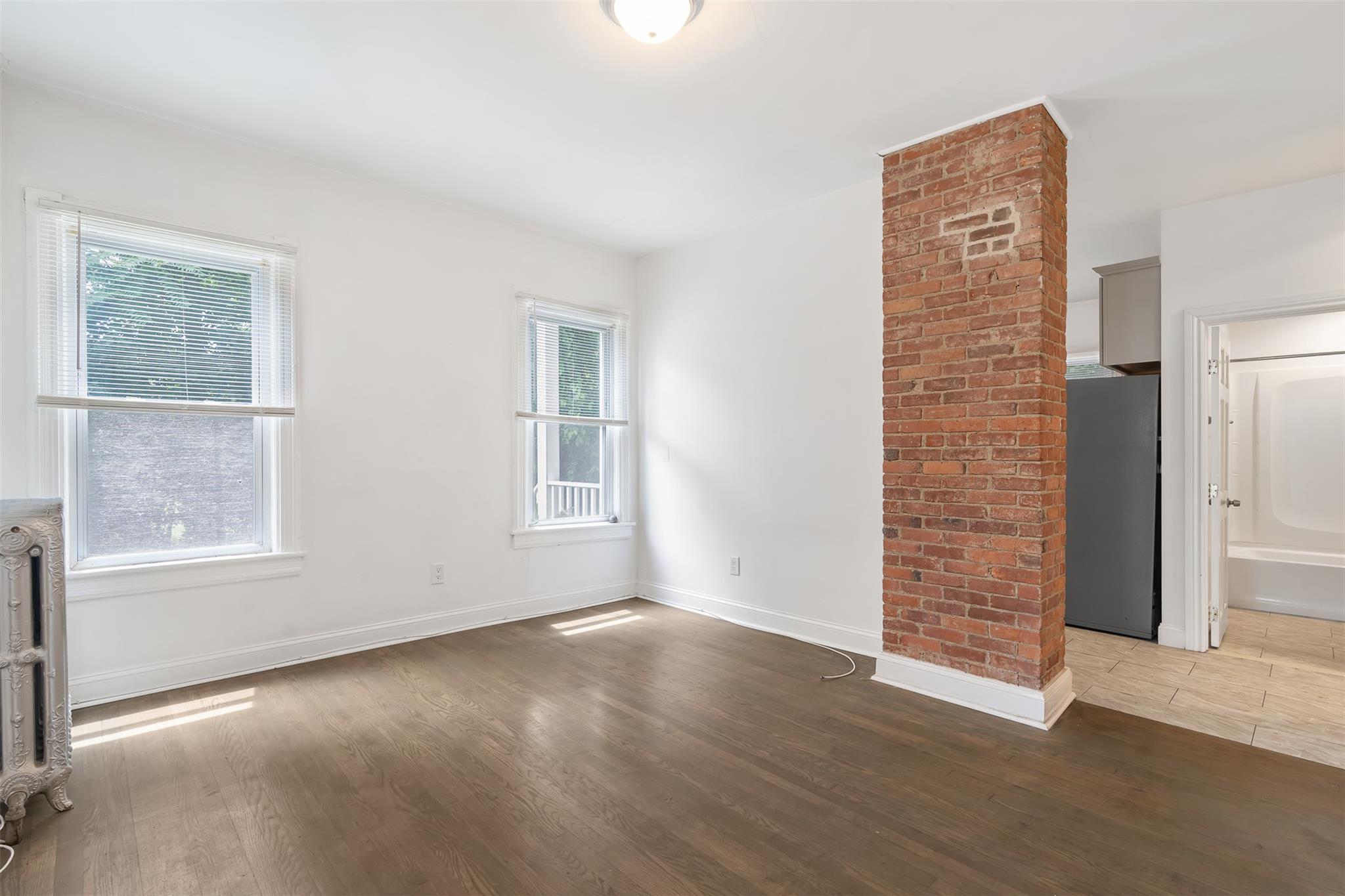 281 Violet Avenue, Poughkeepsie, NY 12601