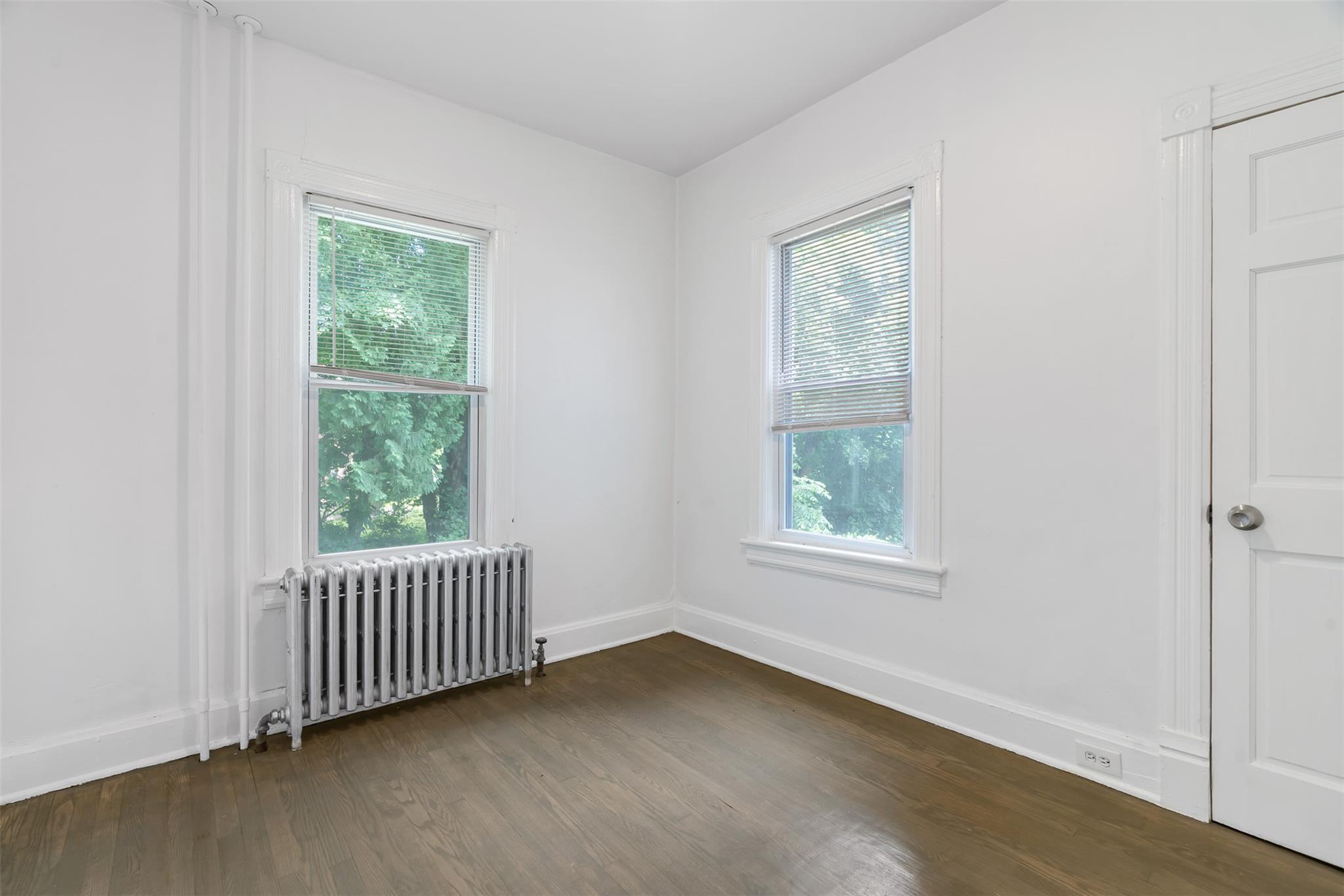 281 Violet Avenue, Poughkeepsie, NY 12601