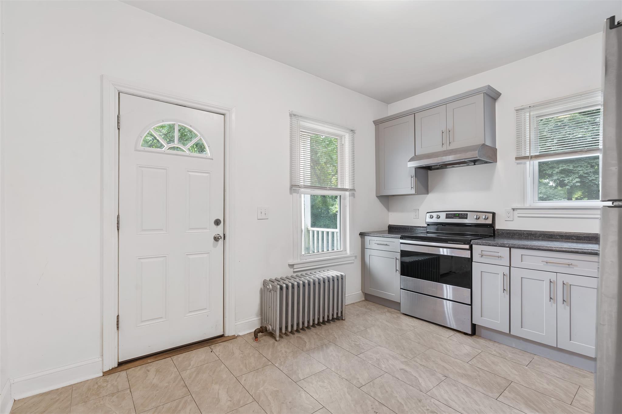 281 Violet Avenue, Poughkeepsie, NY 12601