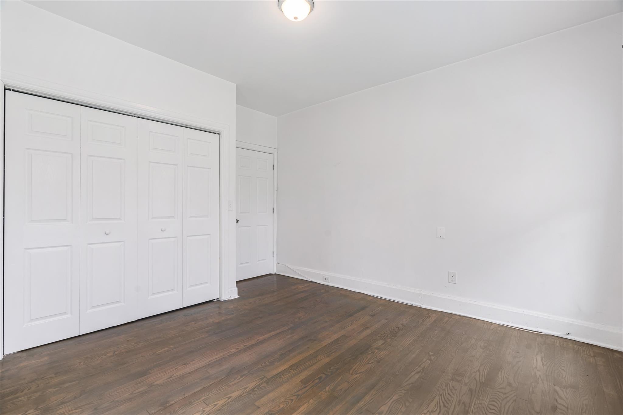 281 Violet Avenue, Poughkeepsie, NY 12601