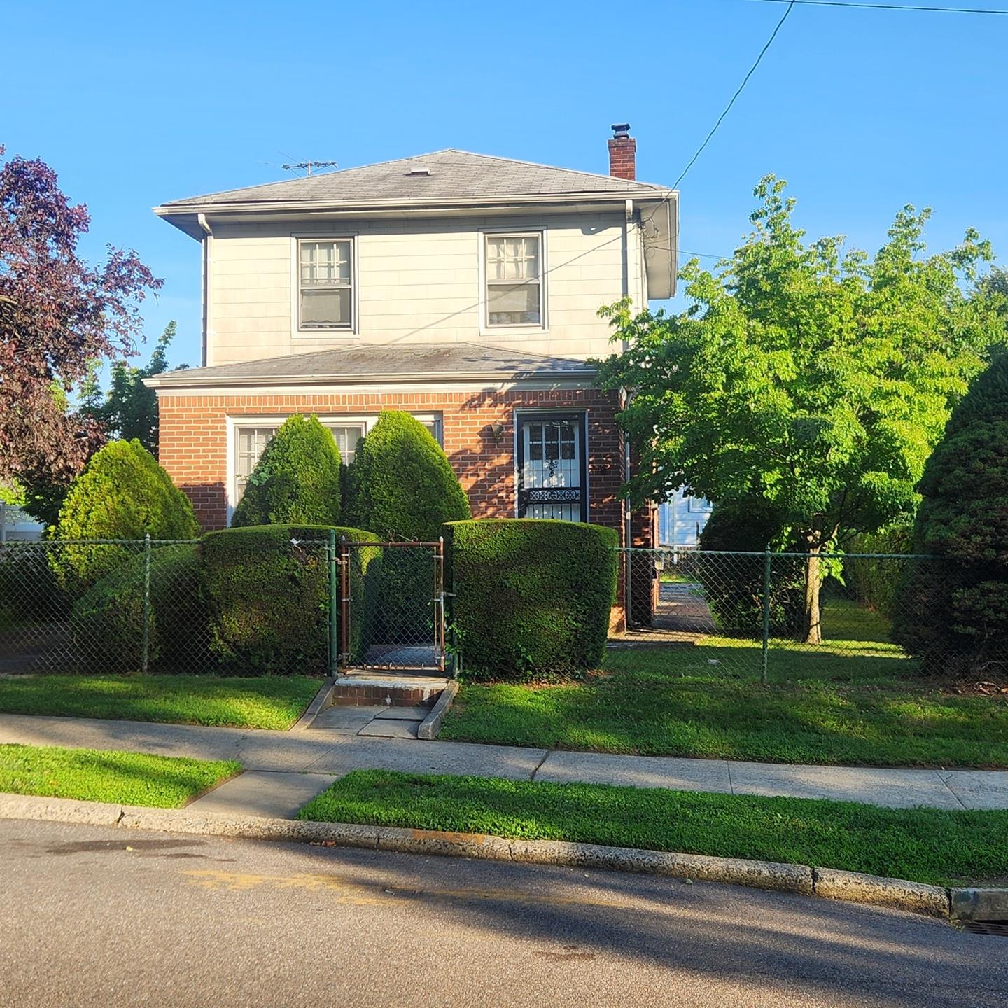 208-04 50th Avenue, Bayside, NY 11364