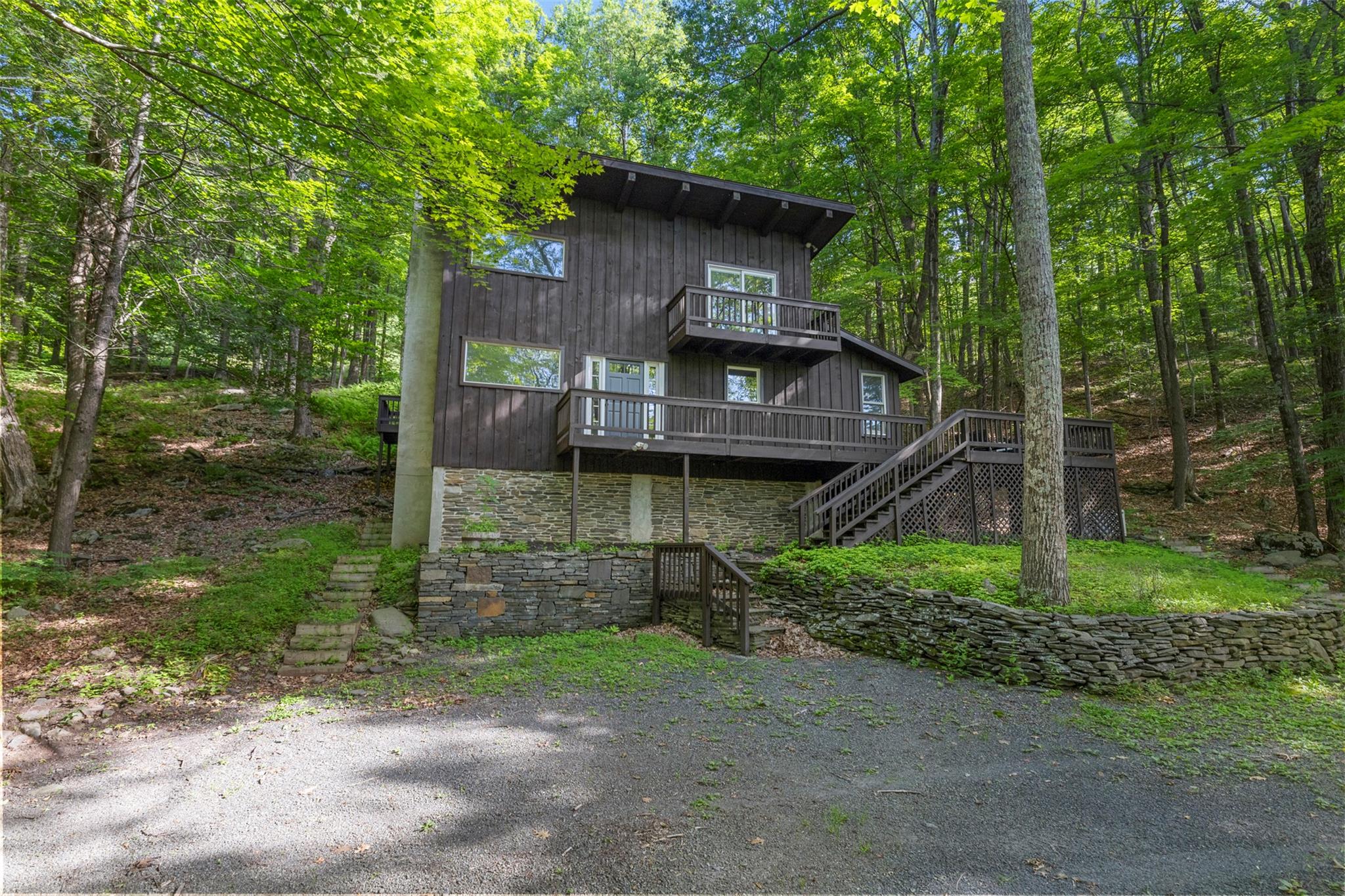 273 Grog Kill Road, Willow, NY 12495