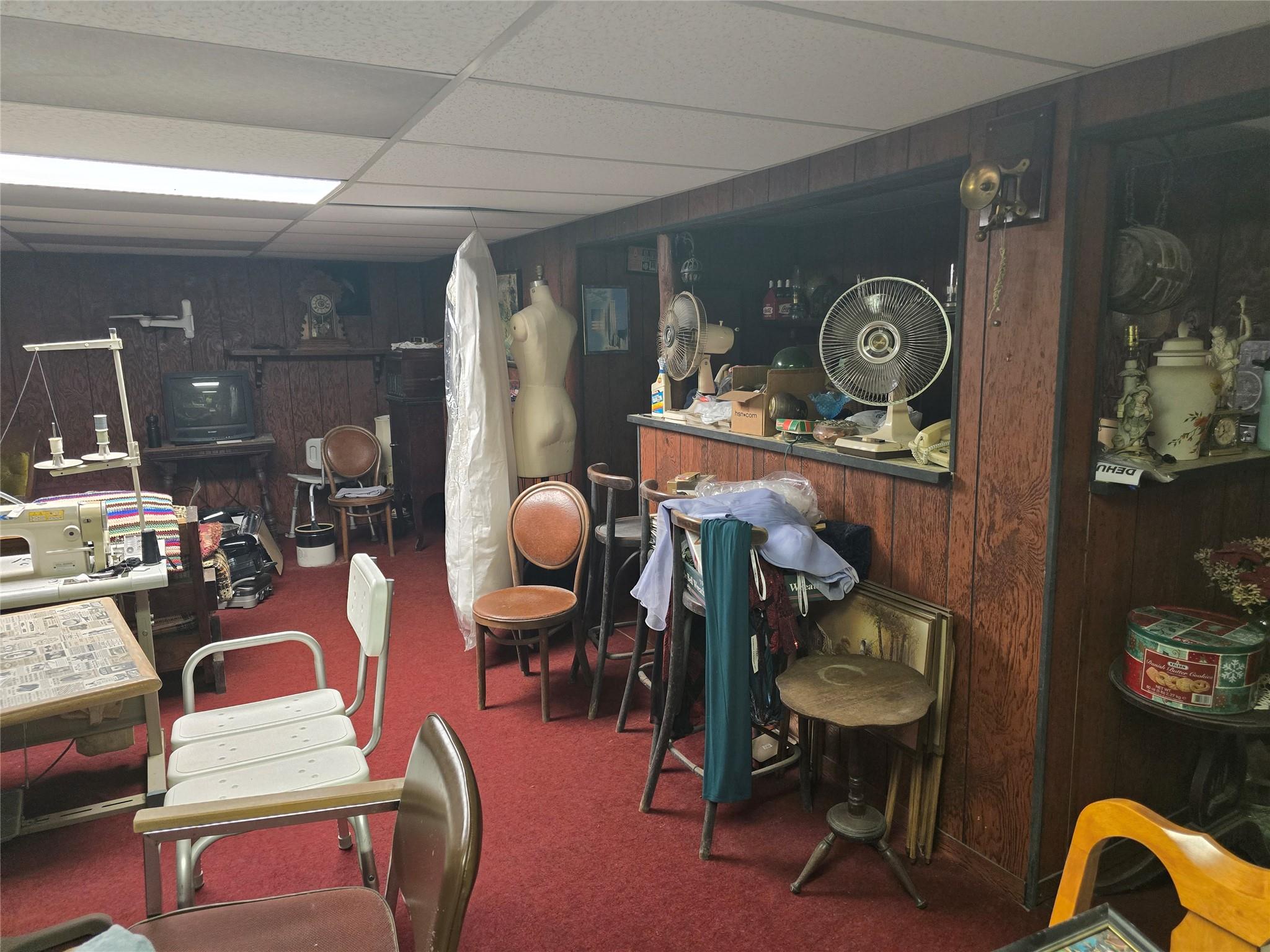 27 Leo Lane, Deer Park, NY 11729