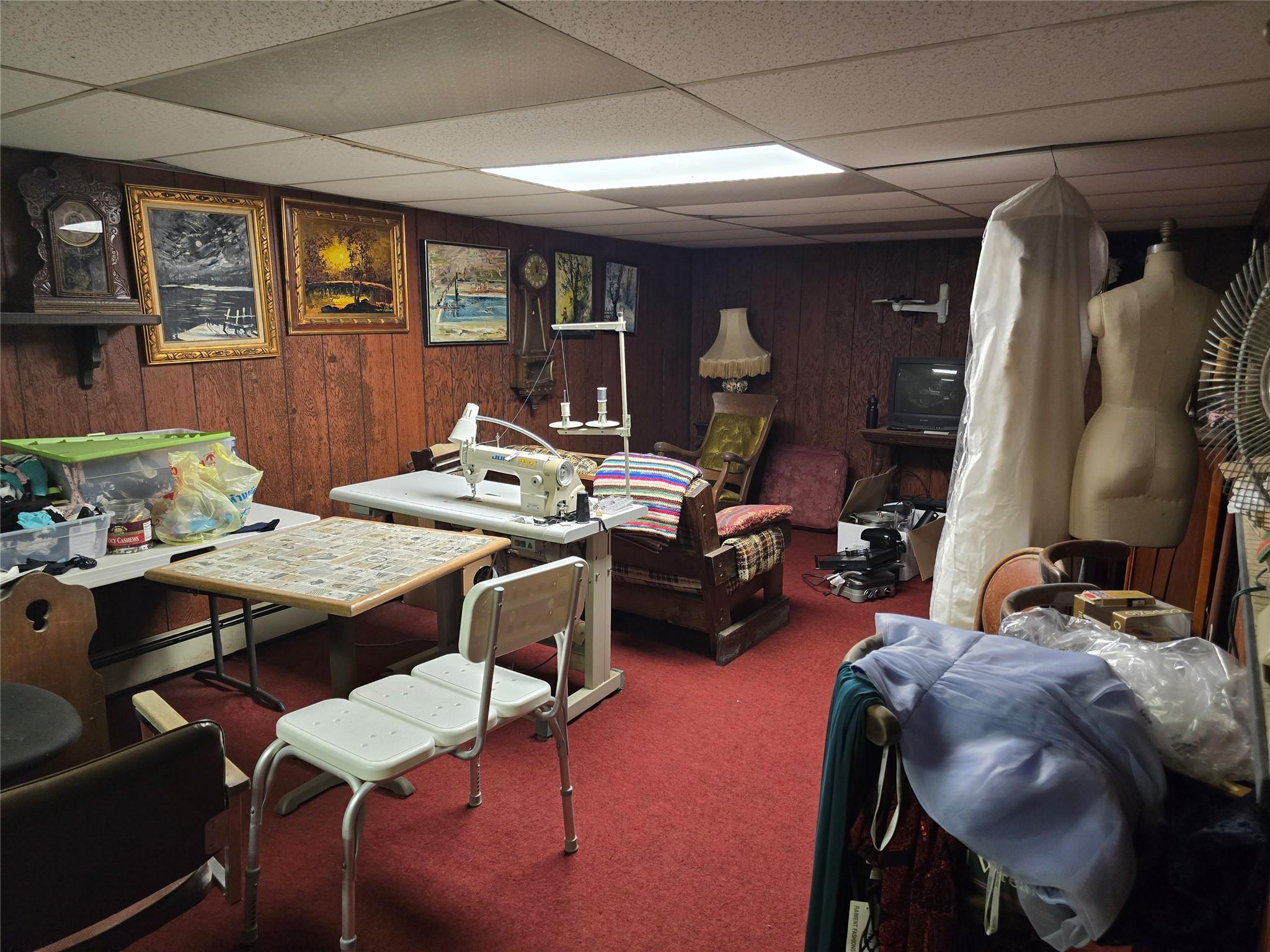 27 Leo Lane, Deer Park, NY 11729