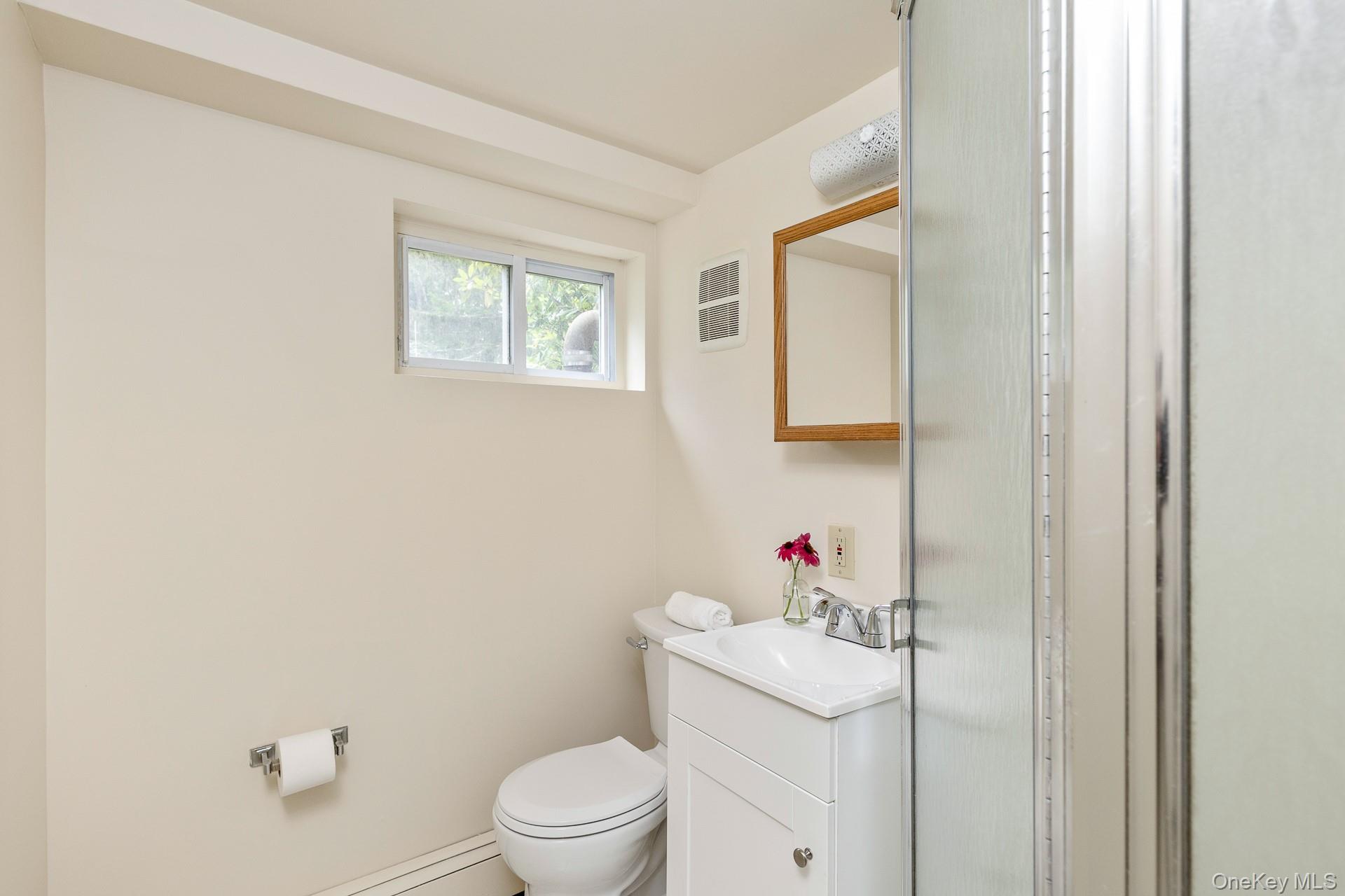 1 Garfield Court, Nesconset, NY 11767