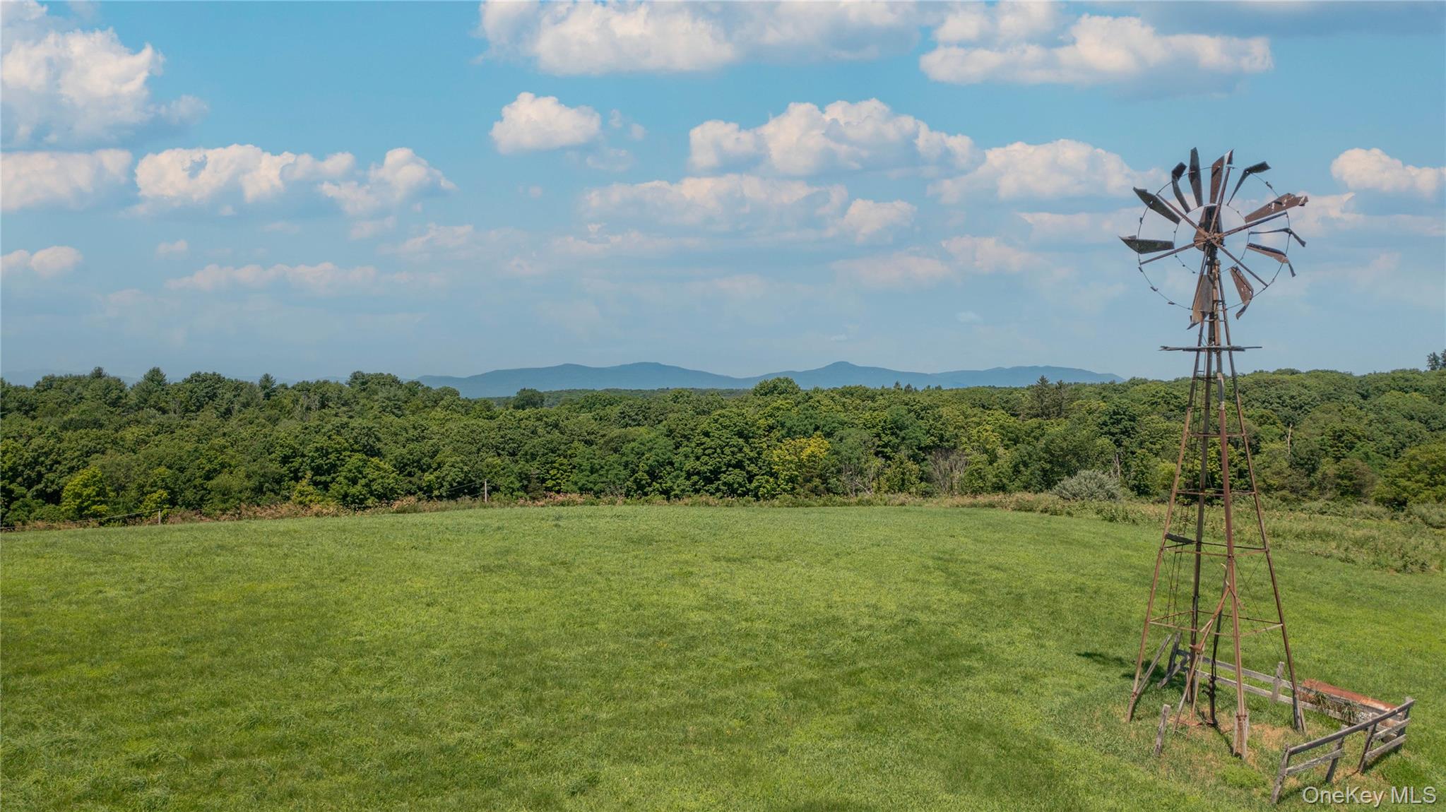 151 Rowe Road, Red Hook, NY 12571