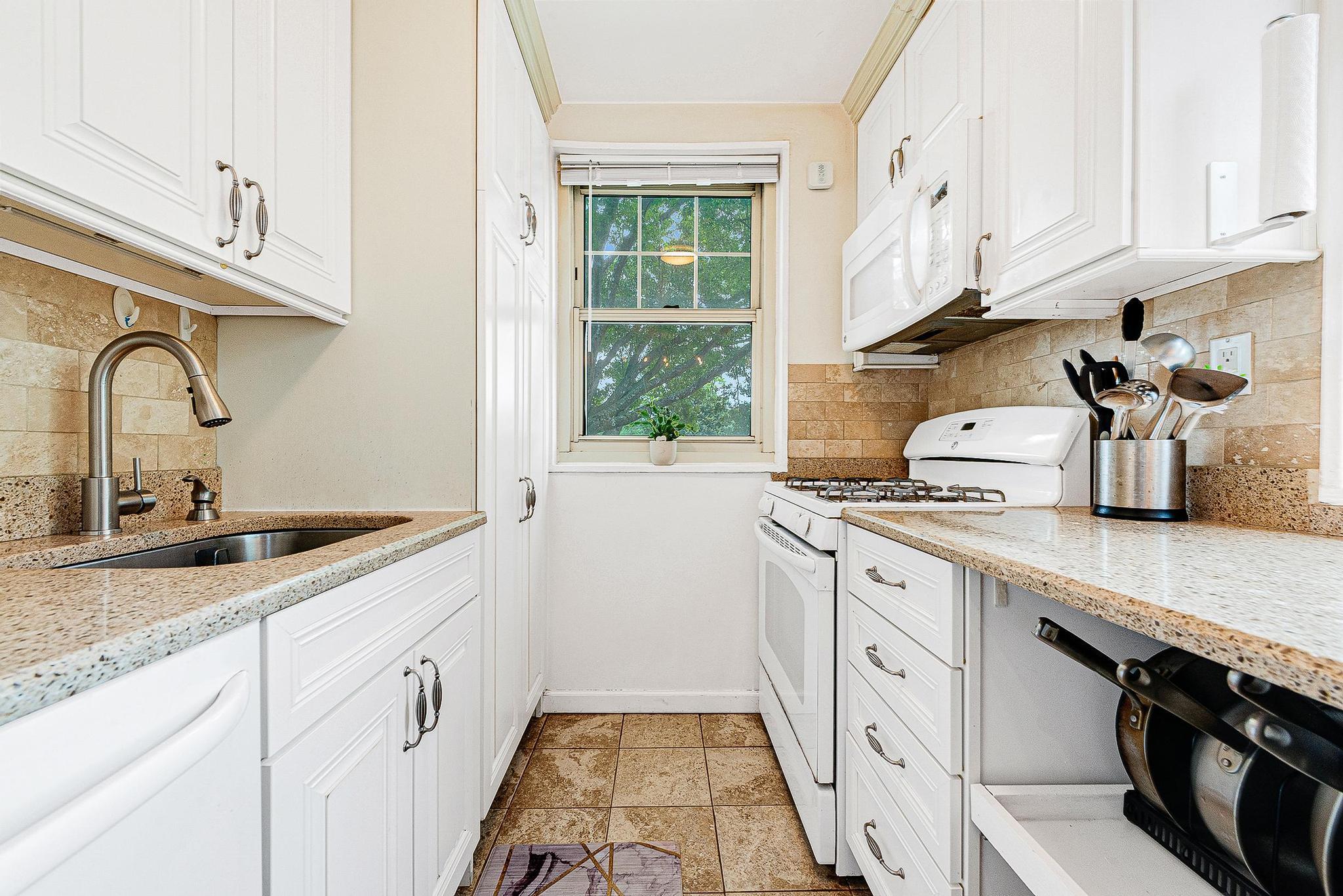 249-01 61st Avenue # 450, Little Neck, NY 11362