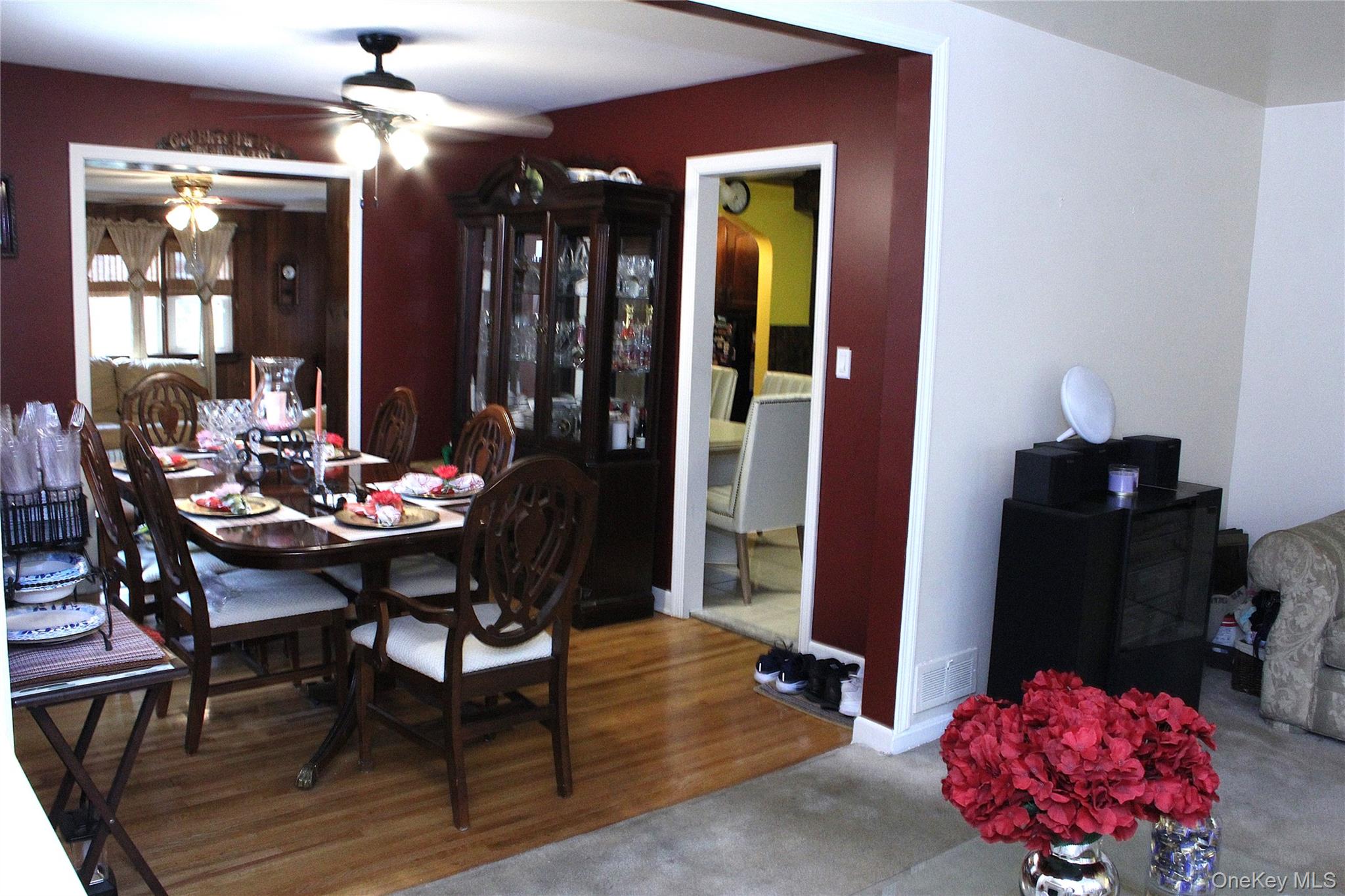 24 Garnet Place, Elmont, NY 11003