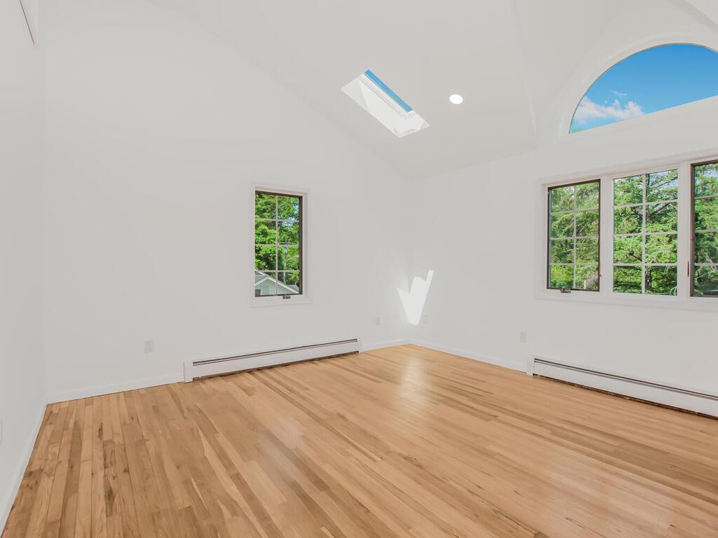 17 Shenorock Drive, Yorktown Heights, NY 10598