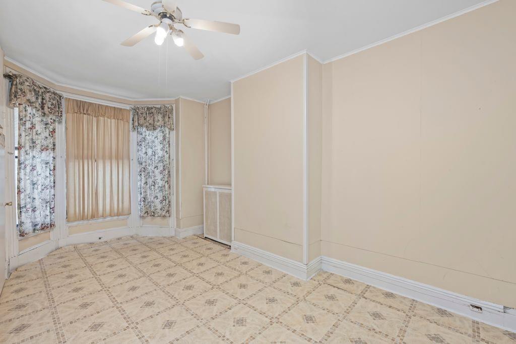 527 57th Street, Brooklyn, NY 11220