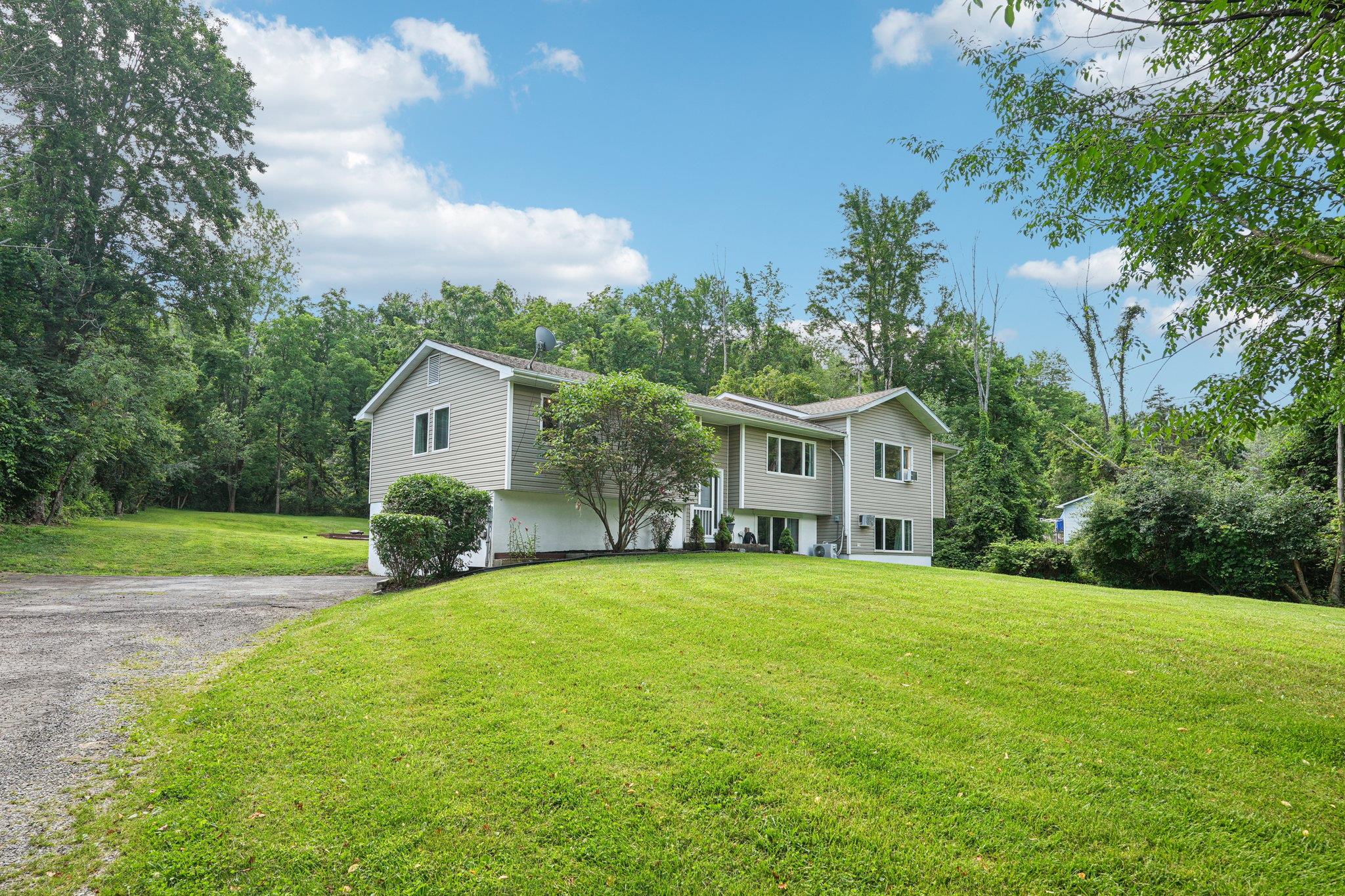 24 Wild Turkey Run, Wappingers Falls, NY 12590