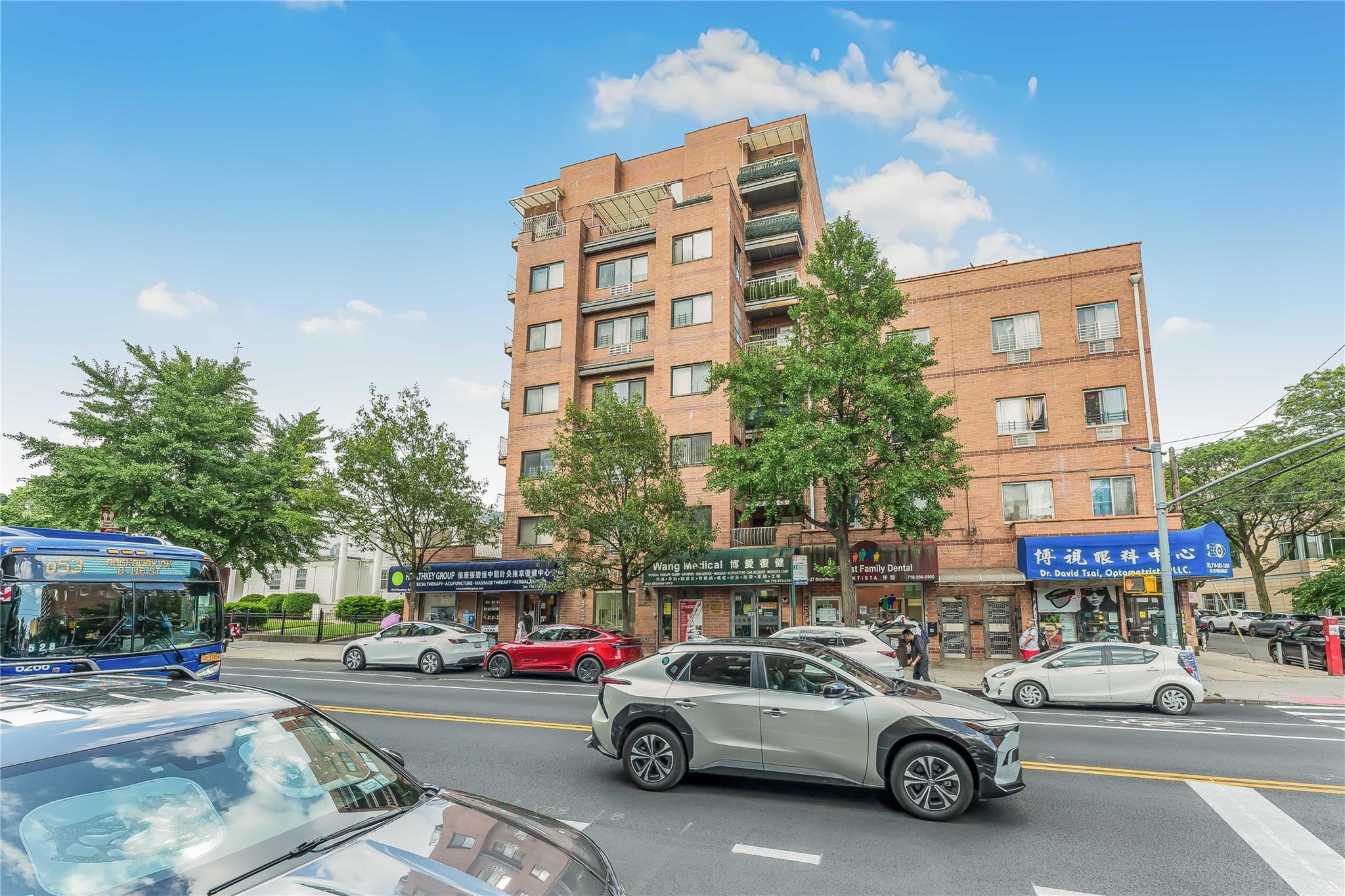 85-23 Broadway # 7C, Elmhurst, NY 11373