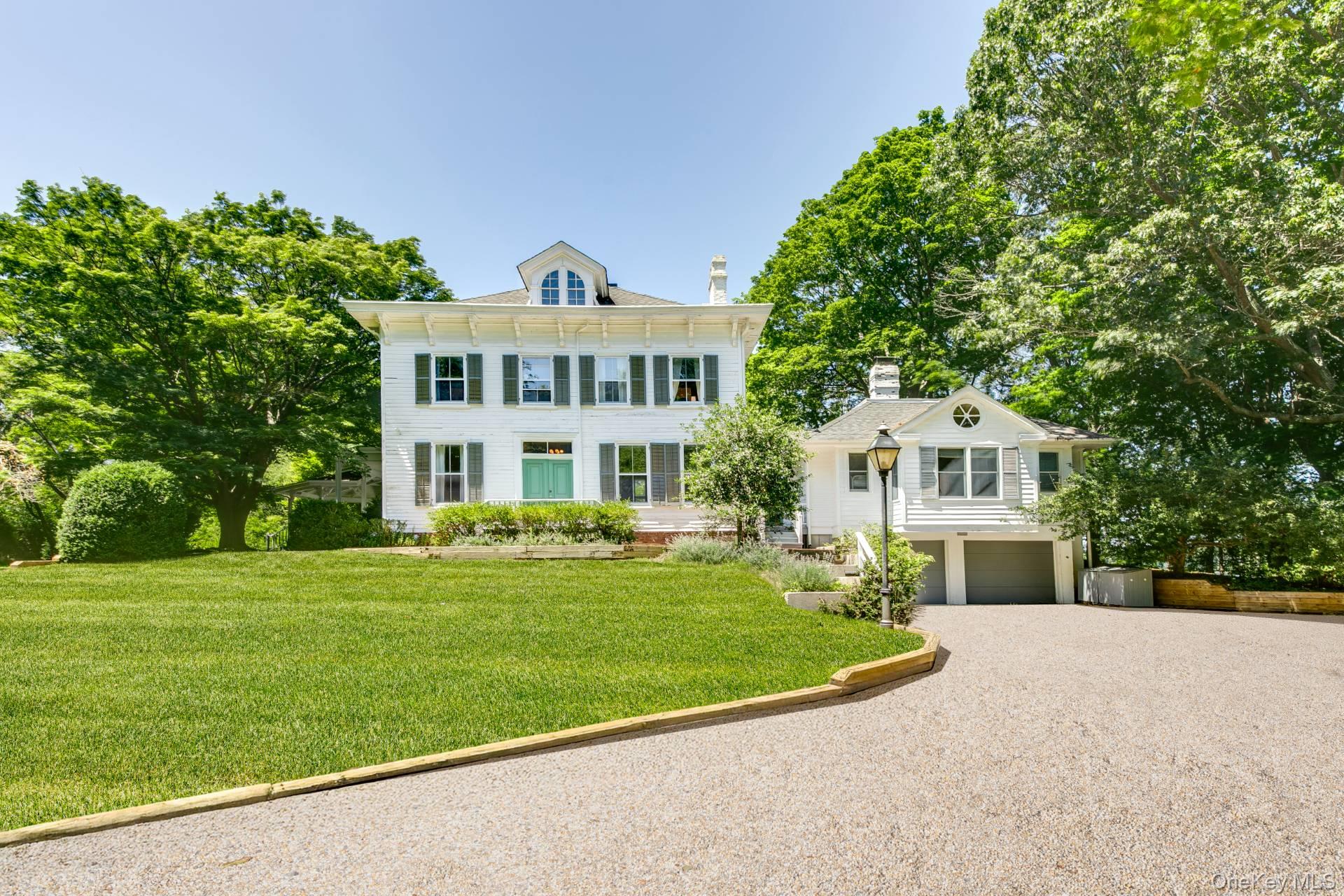 5 N Menantic Road, Shelter Island, NY 11964