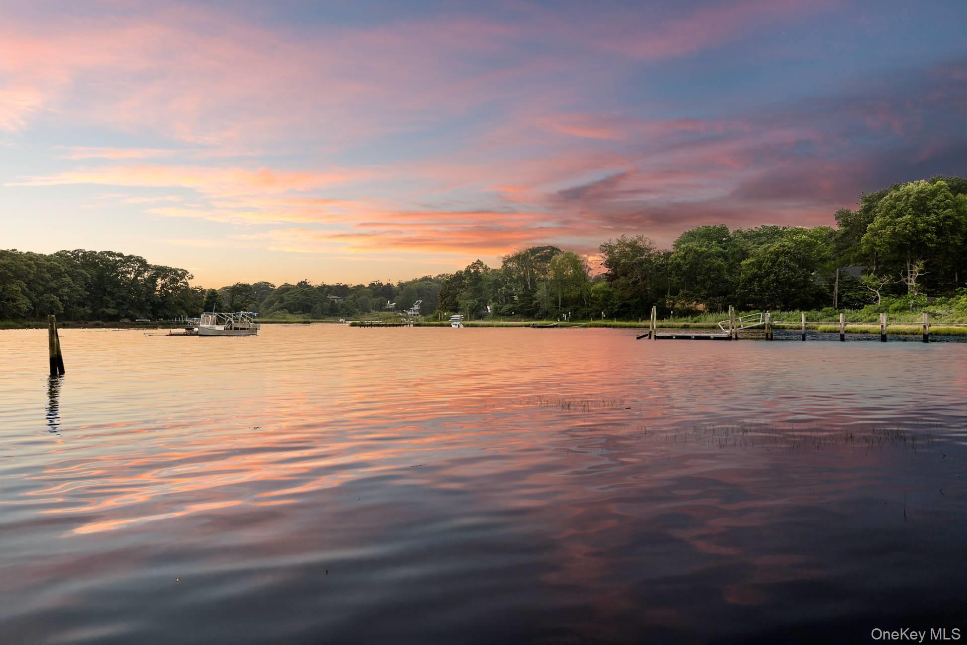 5 N Menantic Road, Shelter Island, NY 11964