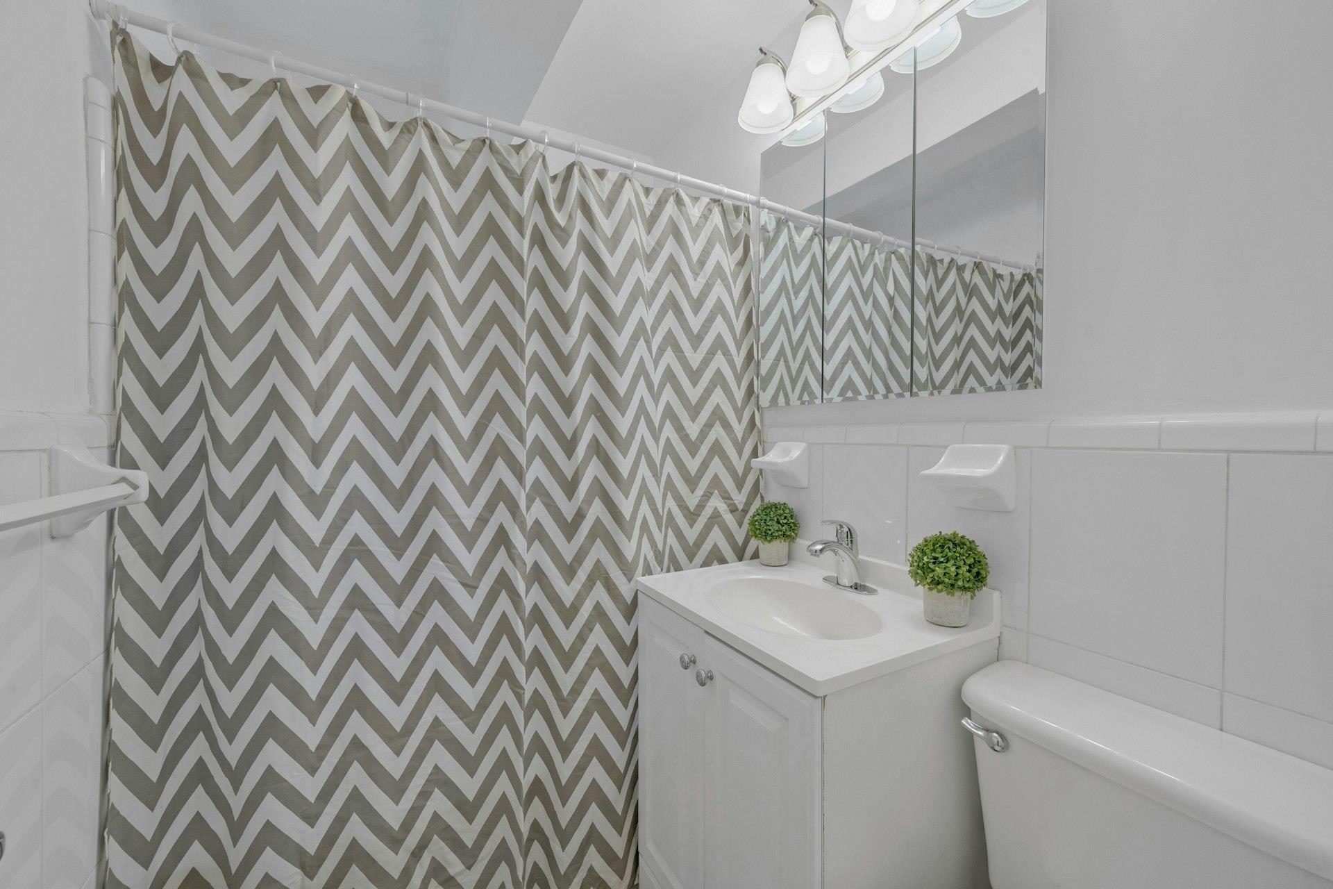 19 Old Mamaroneck Road # 3E, White Plains, NY 10605