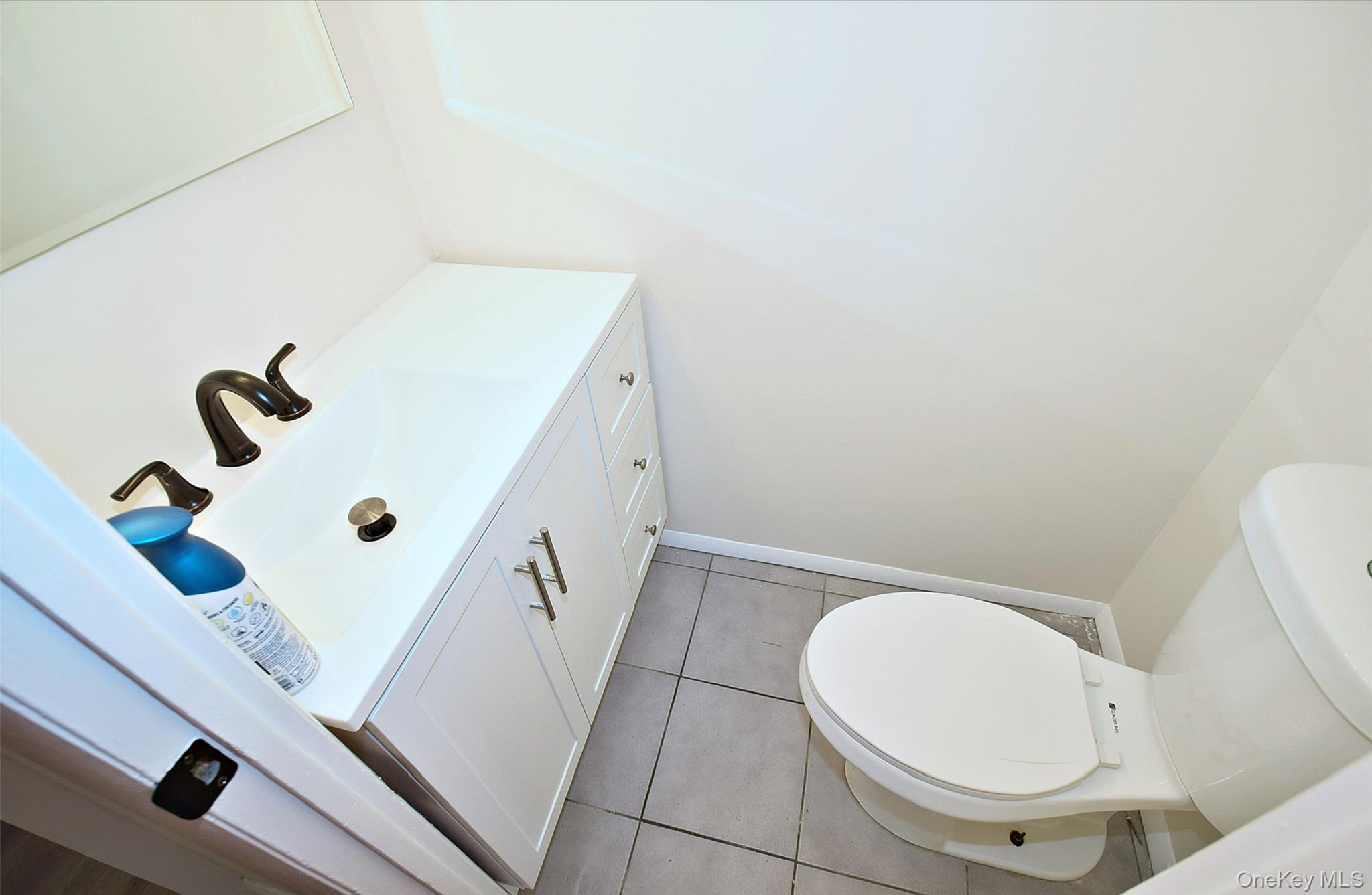 675 Hawkins Road E, Coram, NY 11727