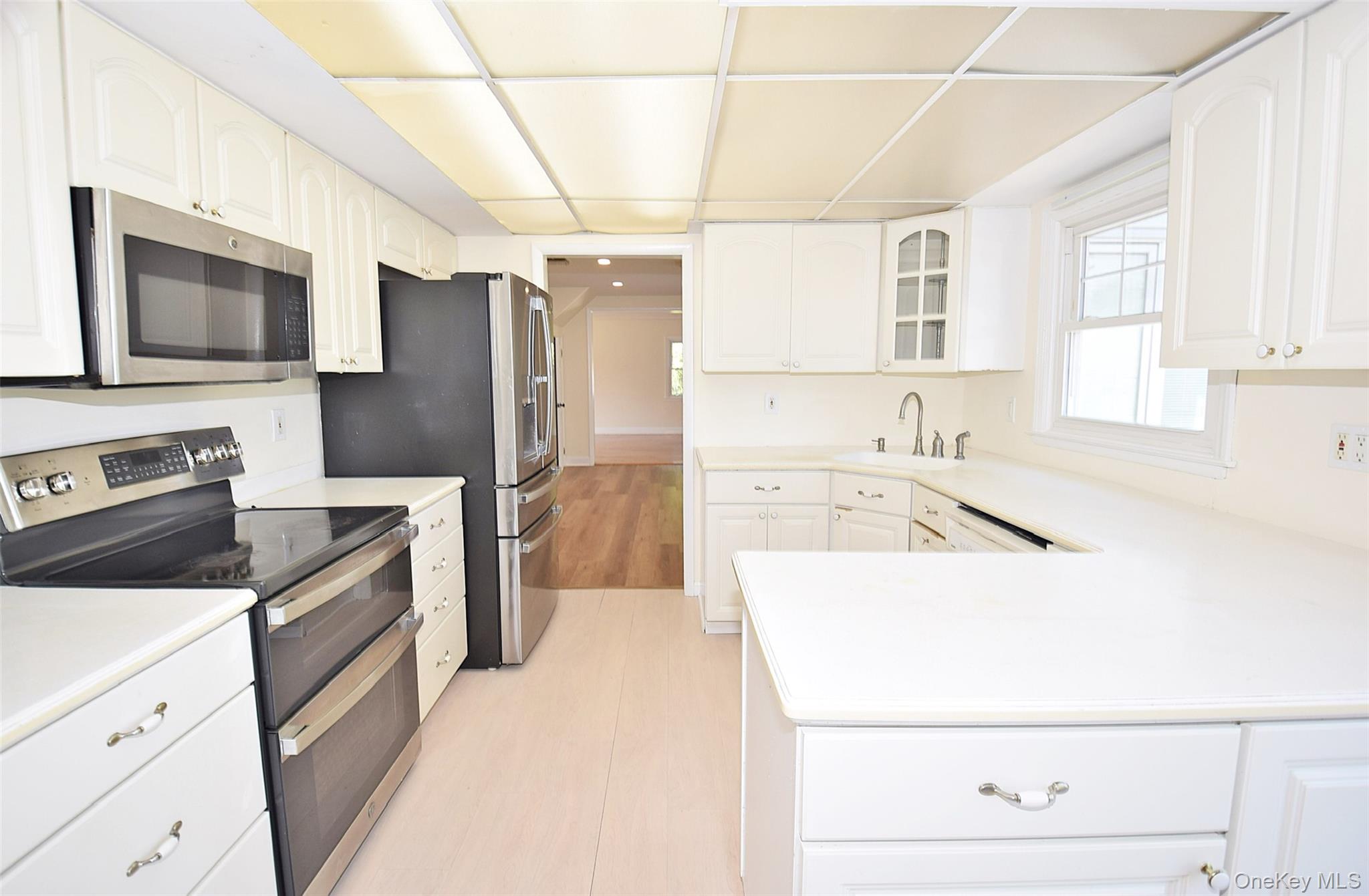 675 Hawkins Road E, Coram, NY 11727