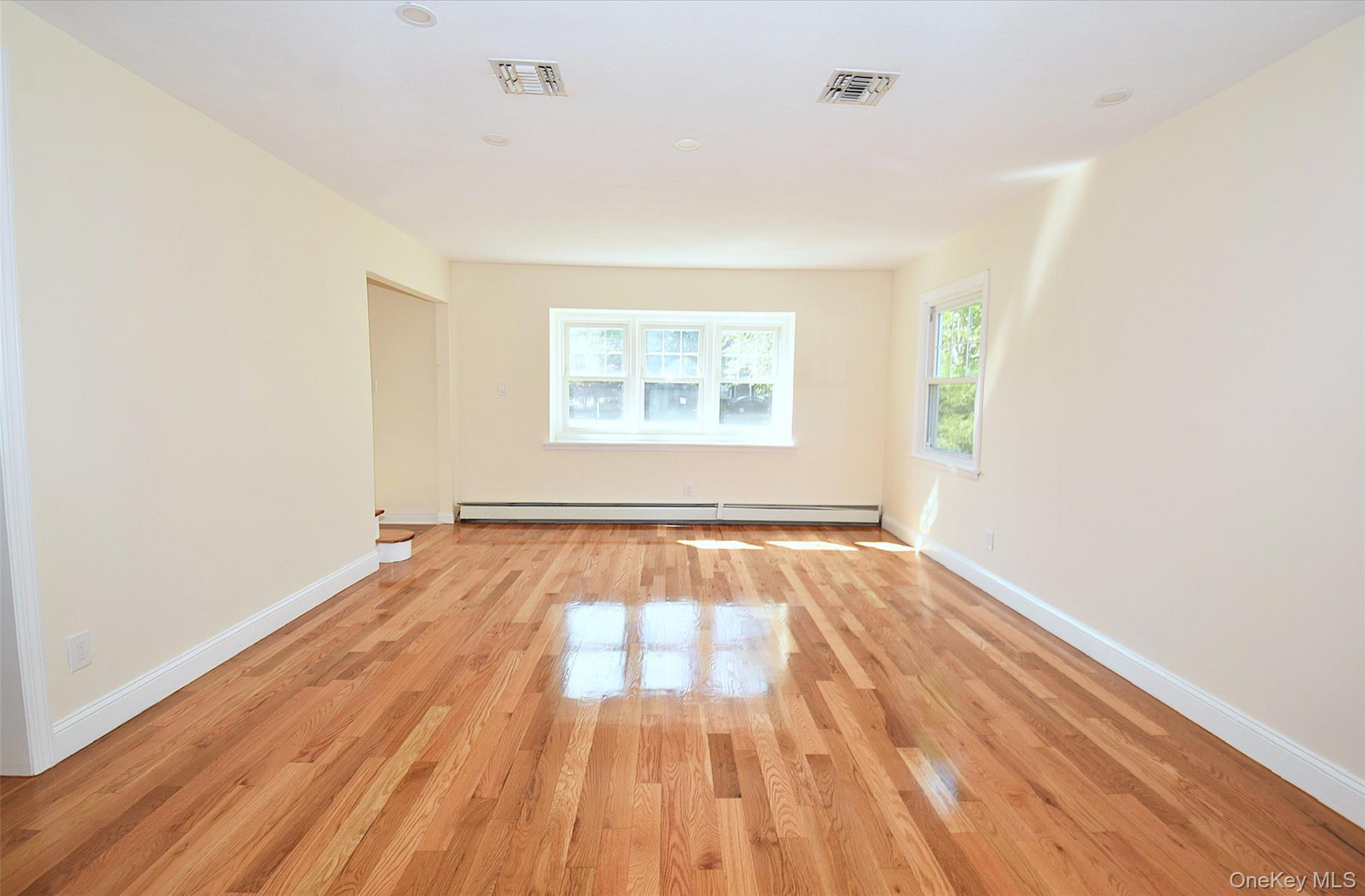 675 Hawkins Road E, Coram, NY 11727