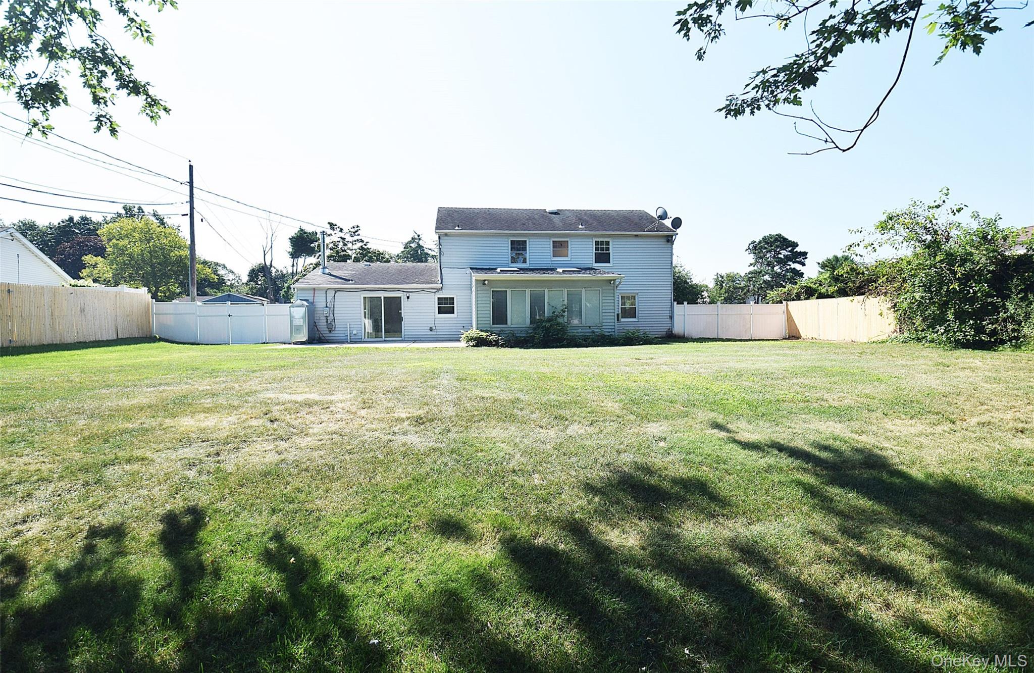 675 Hawkins Road E, Coram, NY 11727