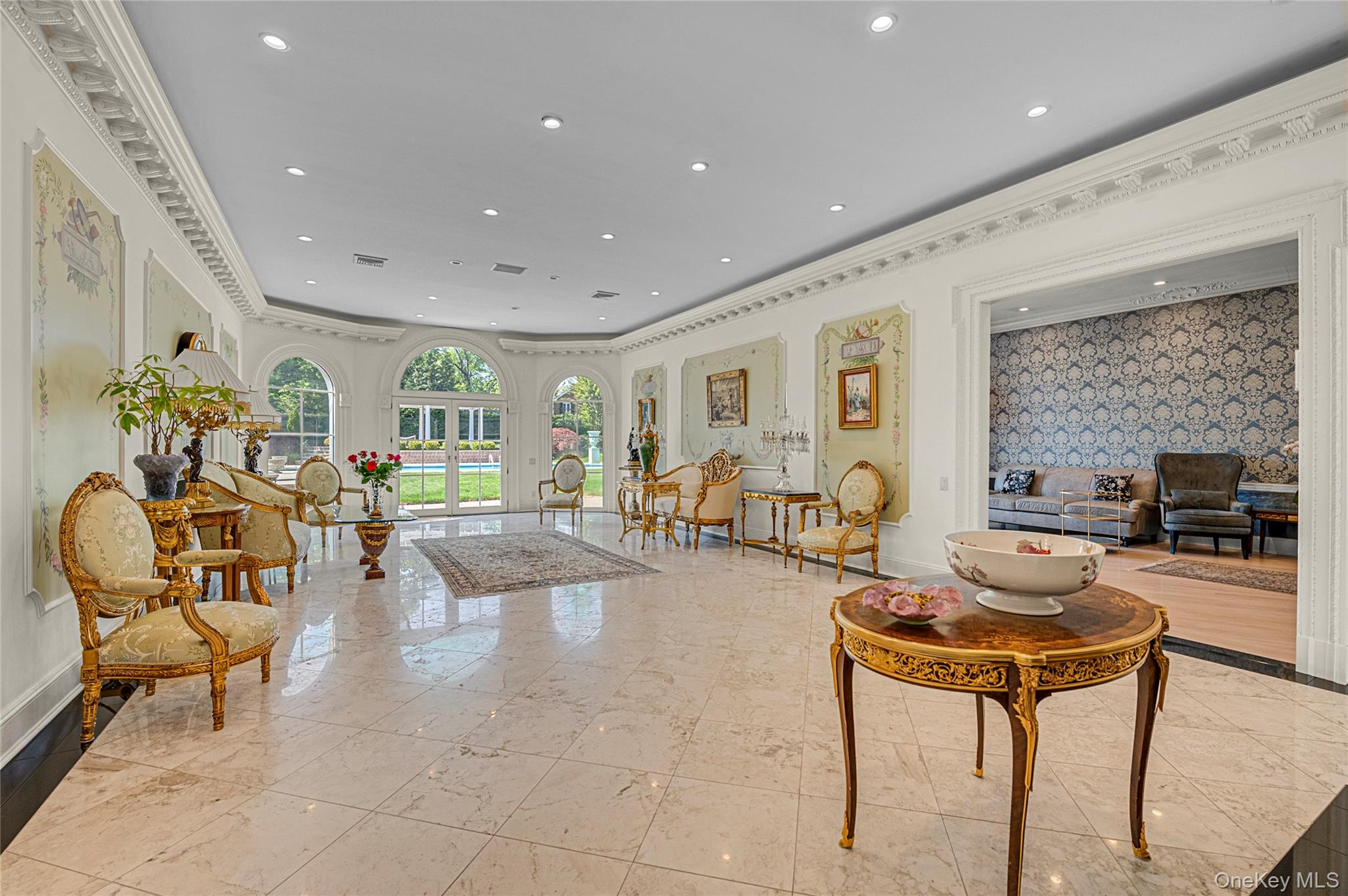 6 Hamptworth Drive, Kings Point, NY 11024