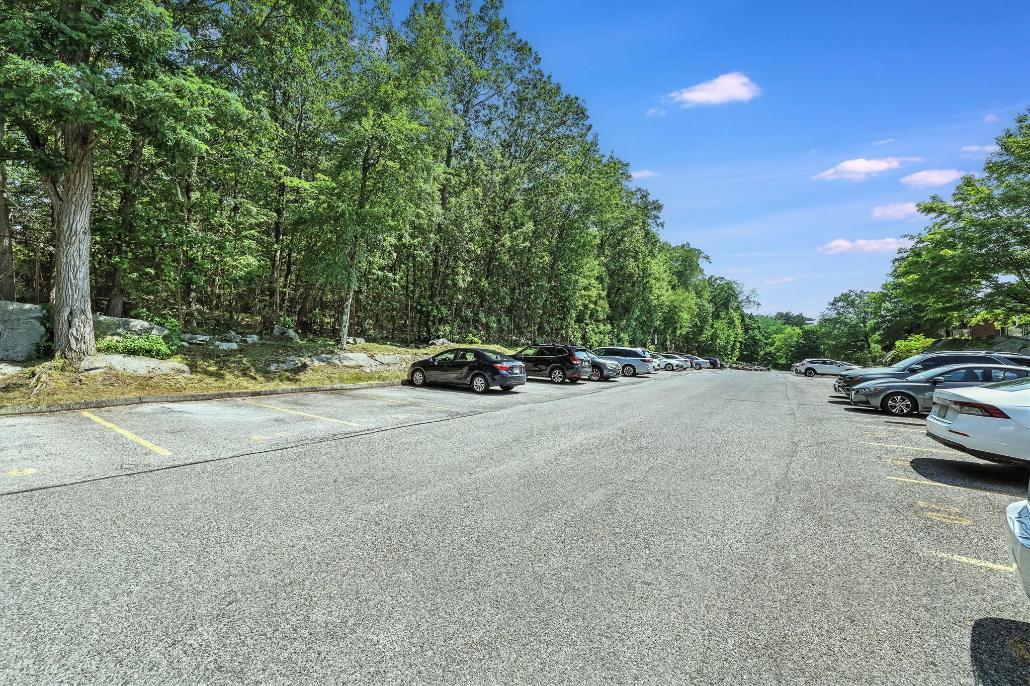 370 Central Park Avenue # 3D, Scarsdale, NY 10583