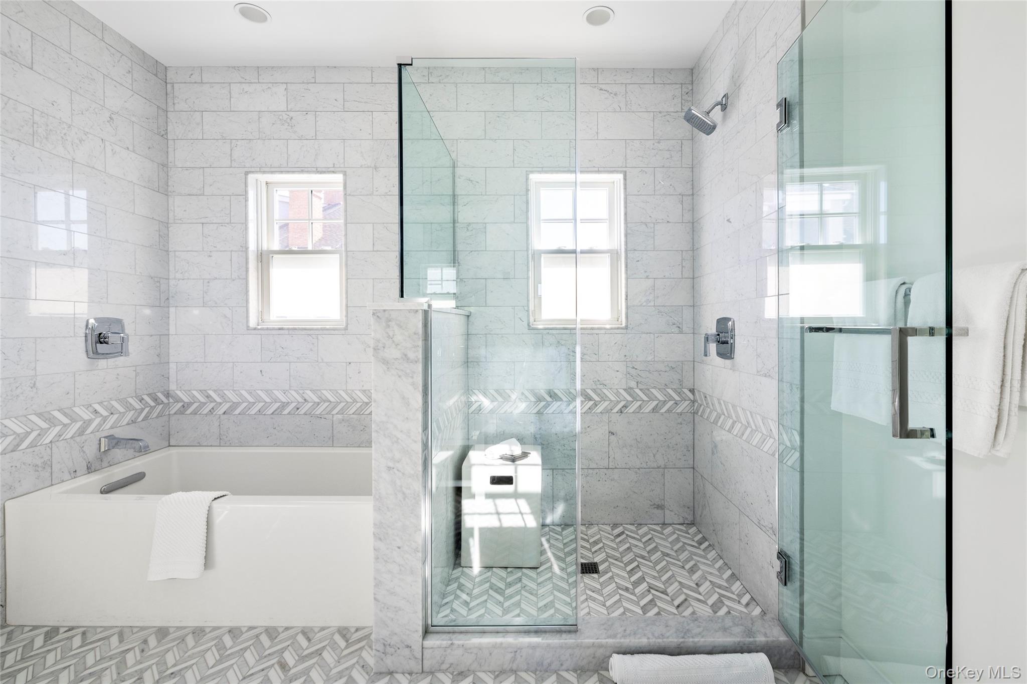 45 Old Boathouse Lane S, Hampton Bays, NY 11946