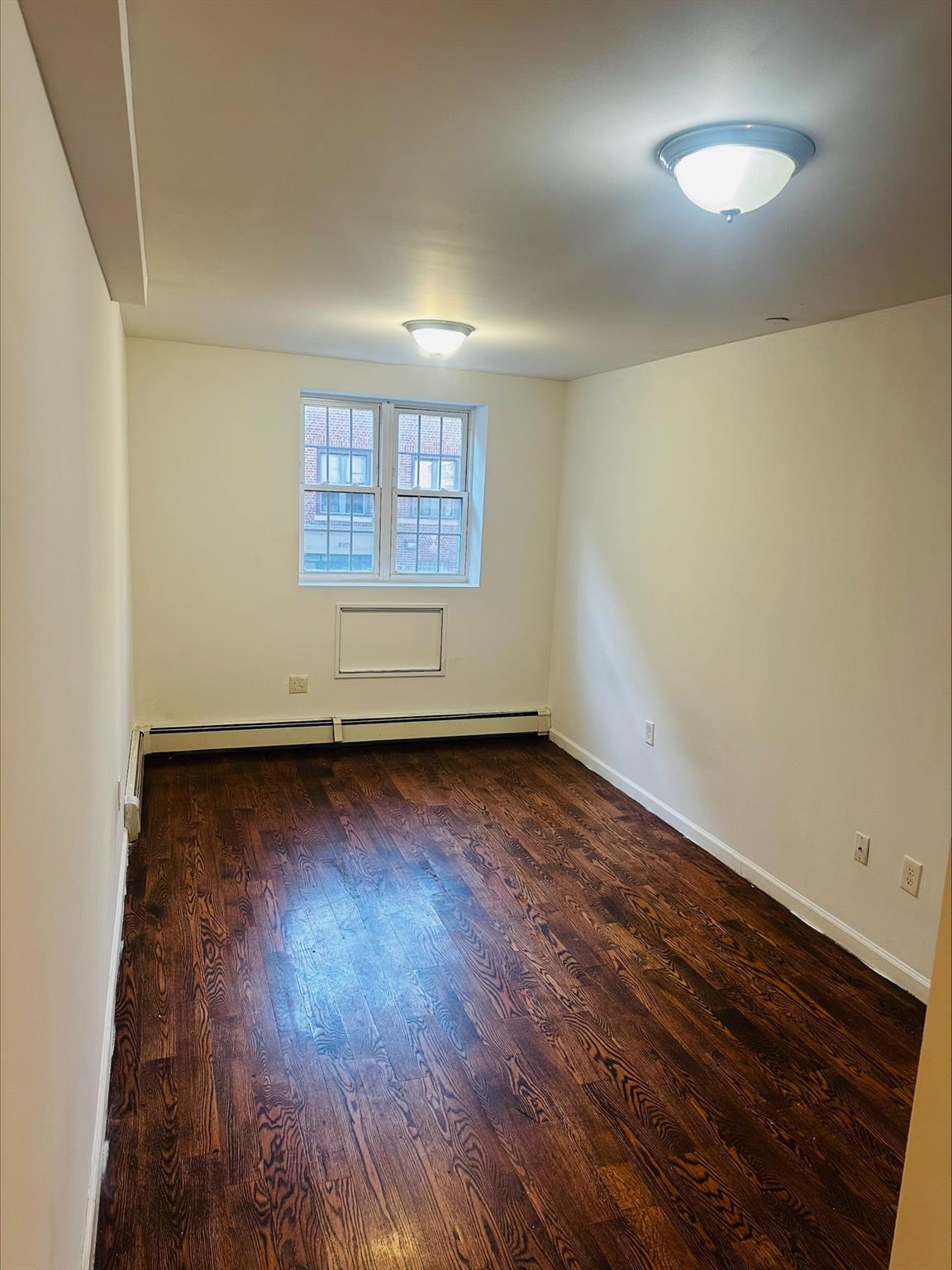 253 E 206th Street, Bronx, NY 10467