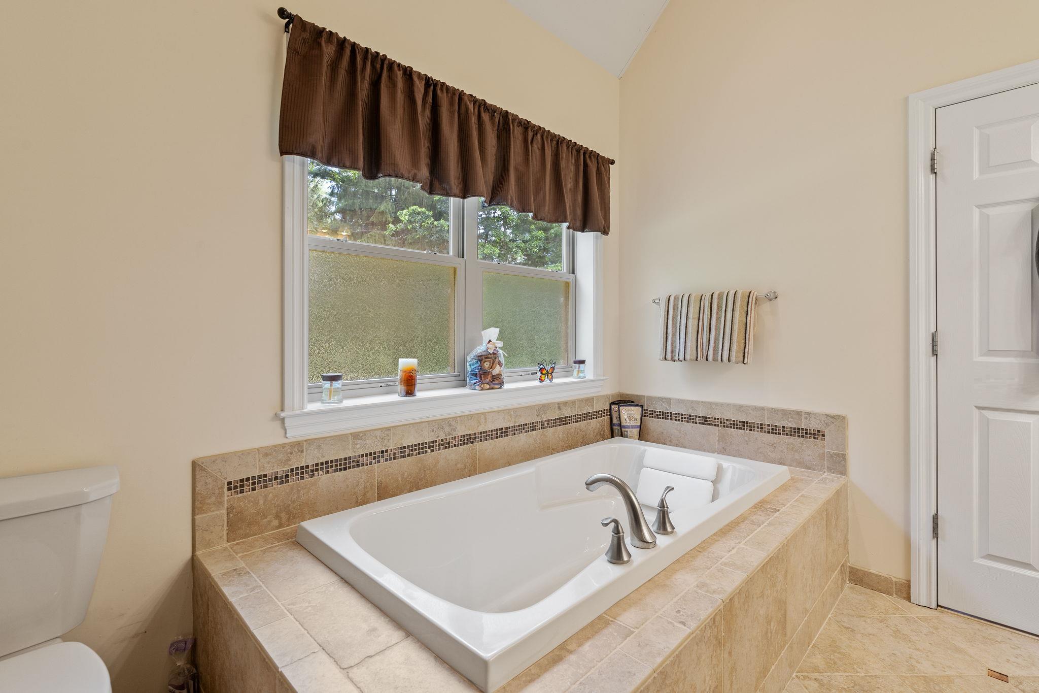 50 Meghan Court, Pine Bush, NY 12566