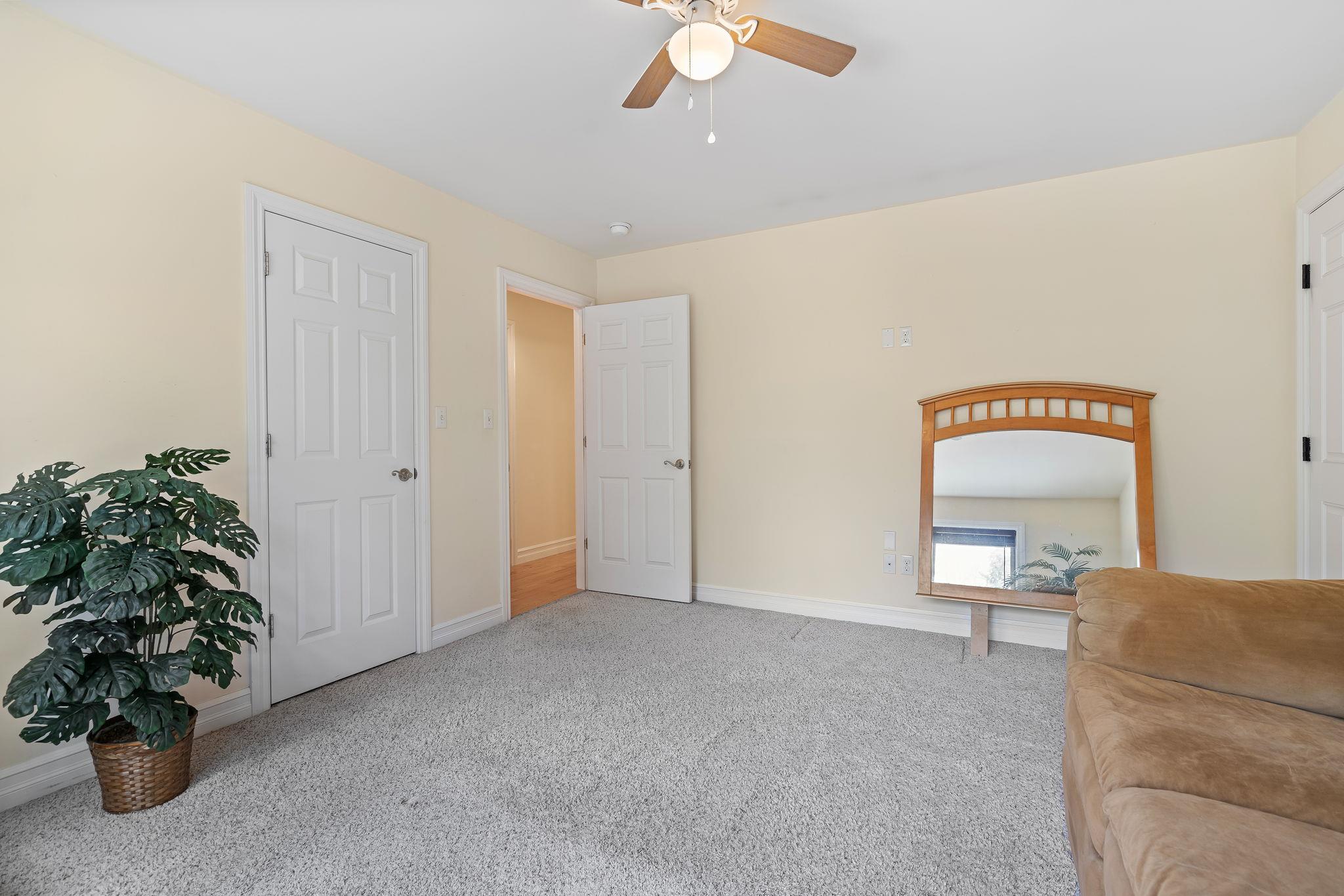 50 Meghan Court, Pine Bush, NY 12566