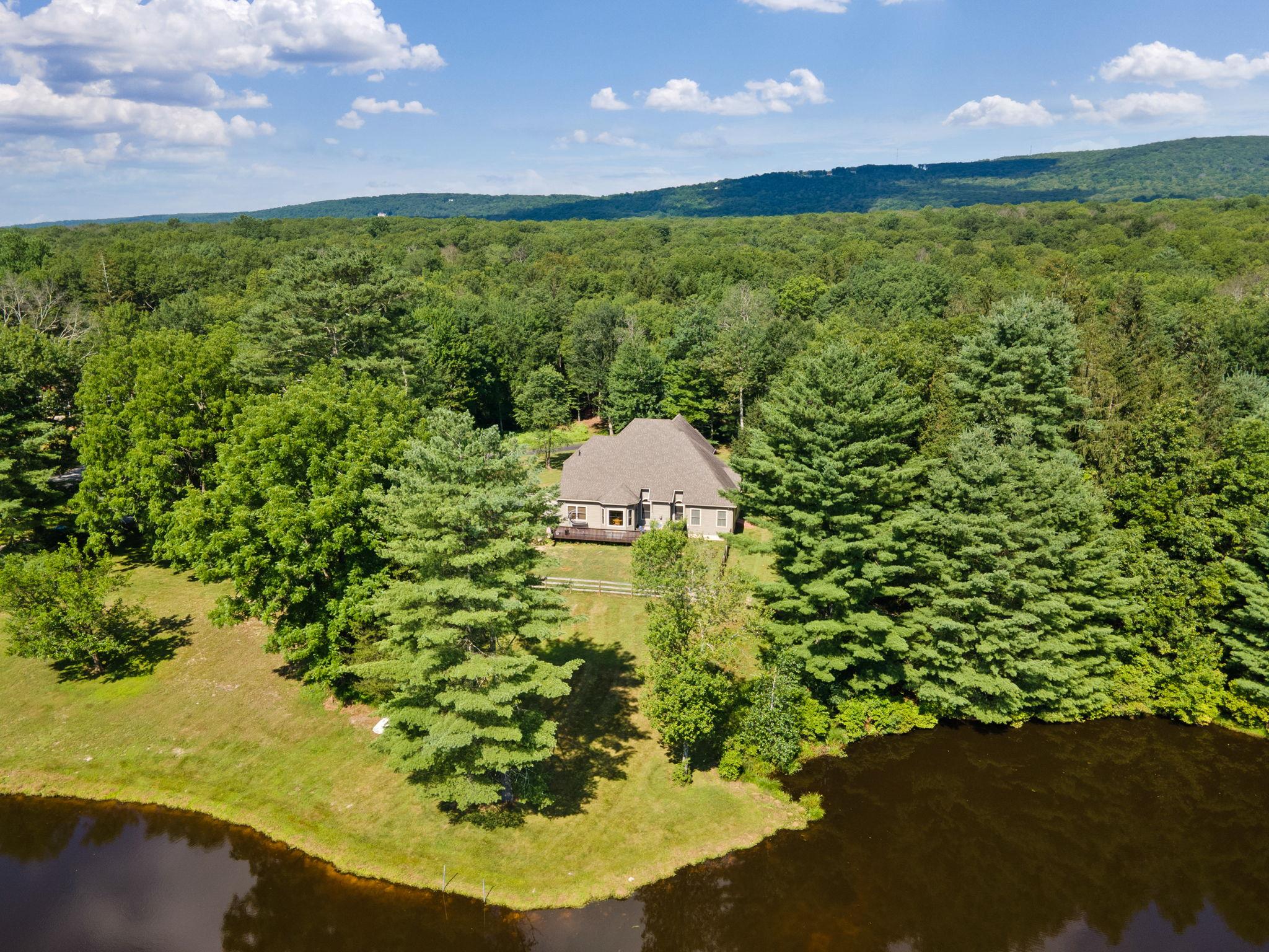 50 Meghan Court, Pine Bush, NY 12566